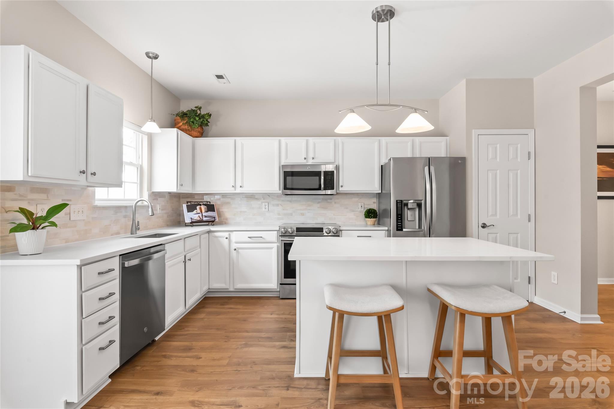 3902 Christine Lane Unit: #B