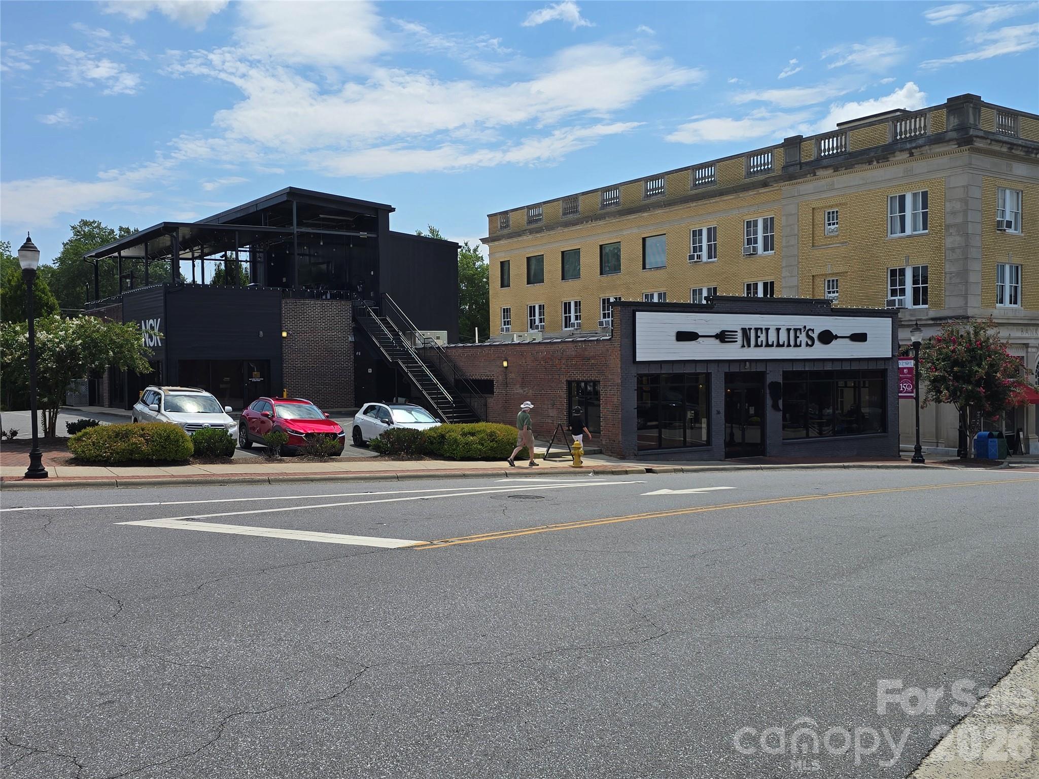 229 South Shore Drive