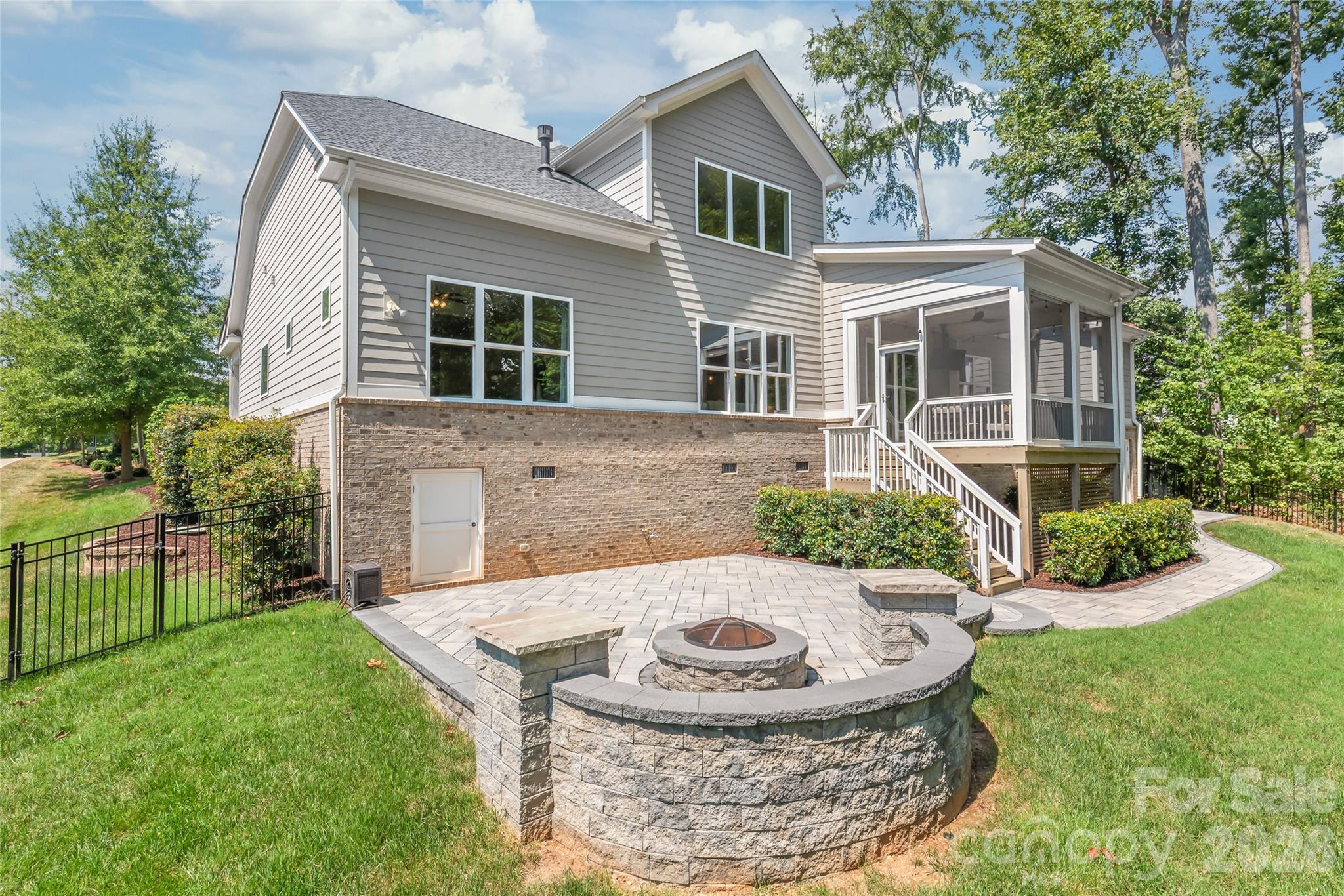 229 South Shore Drive