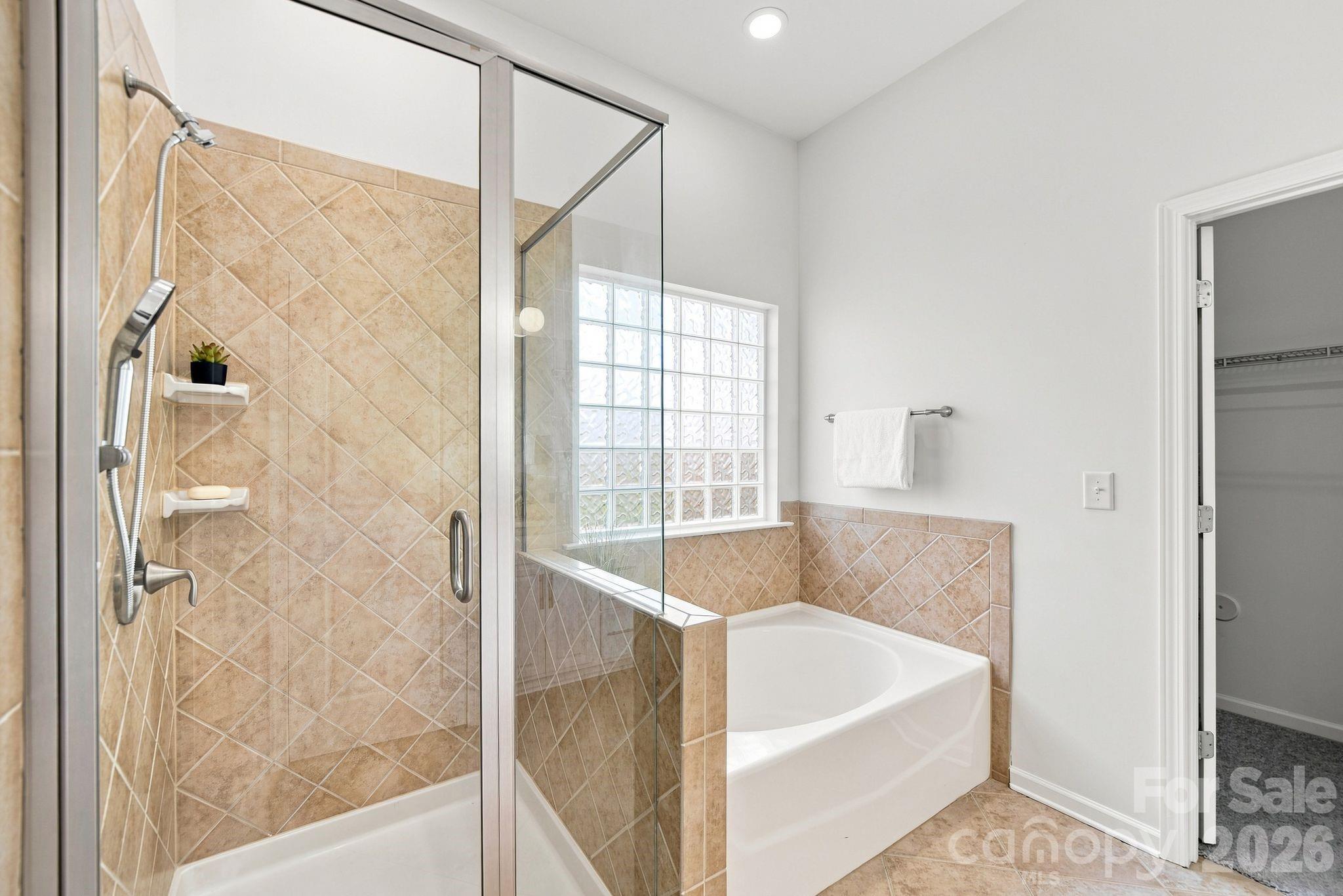 87423 Edsen Court