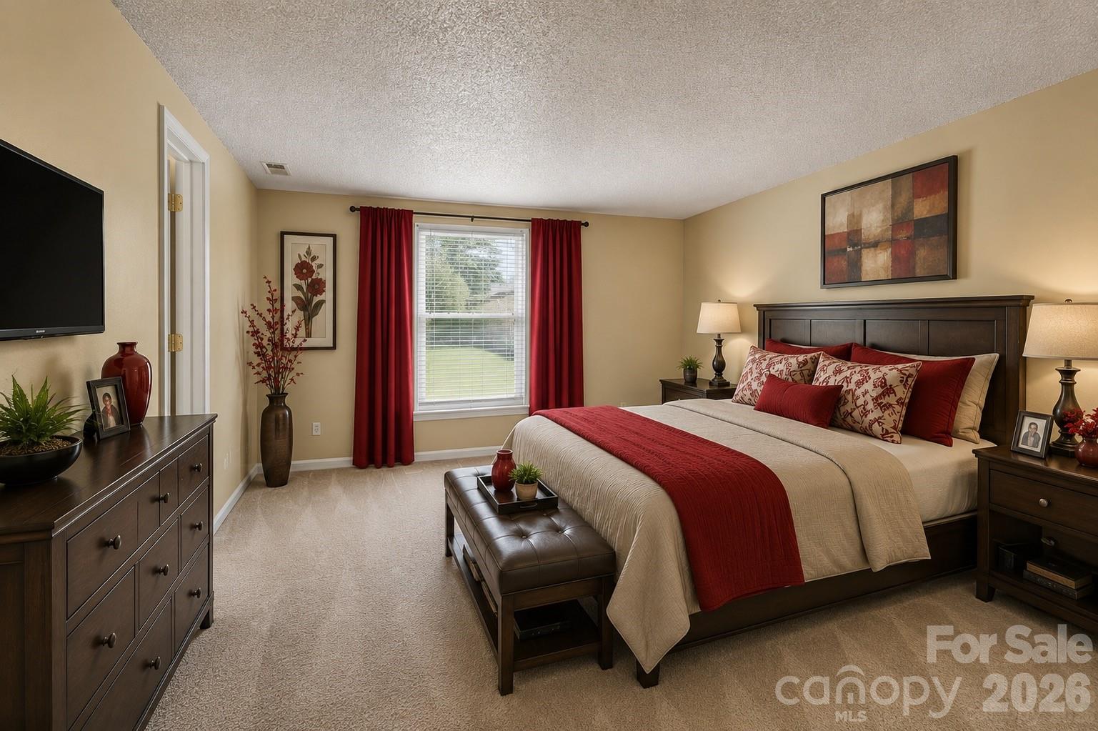 3001 Old House Circle