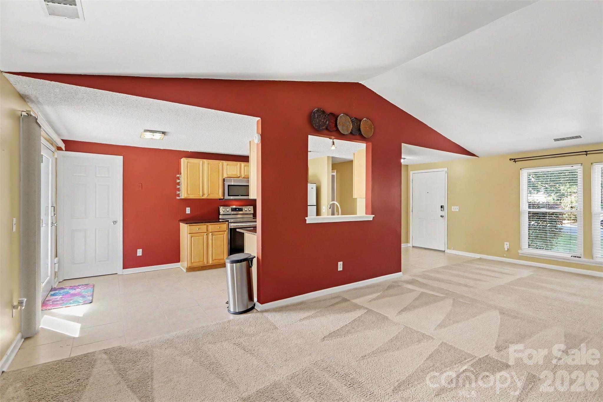 3001 Old House Circle