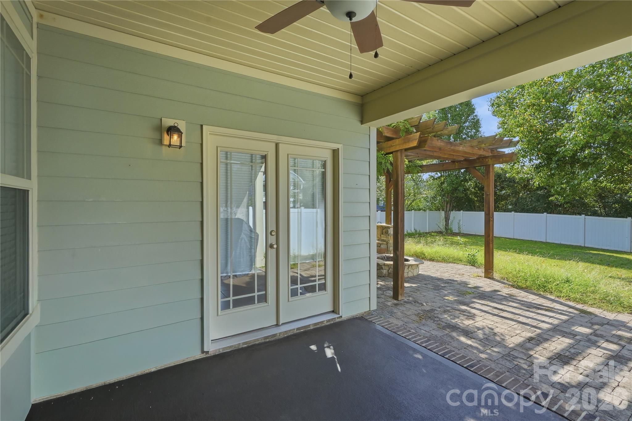 13835 Cedar Pond Circle