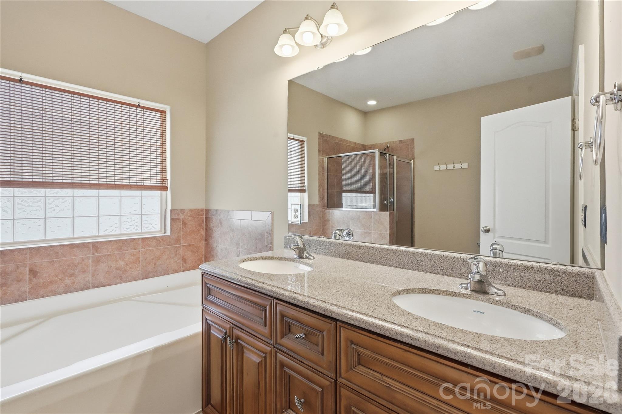 13835 Cedar Pond Circle