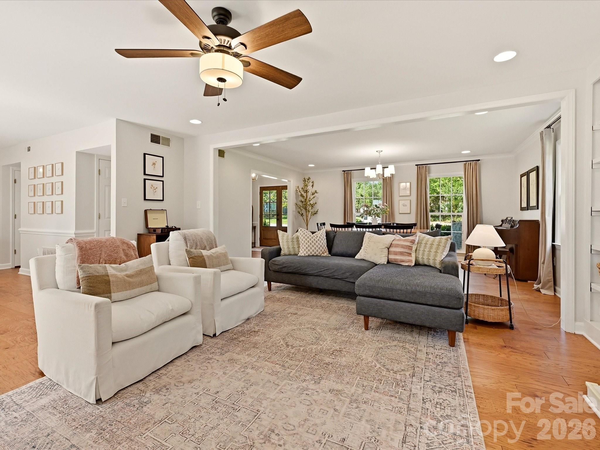 4638 DEANSCROFT Drive