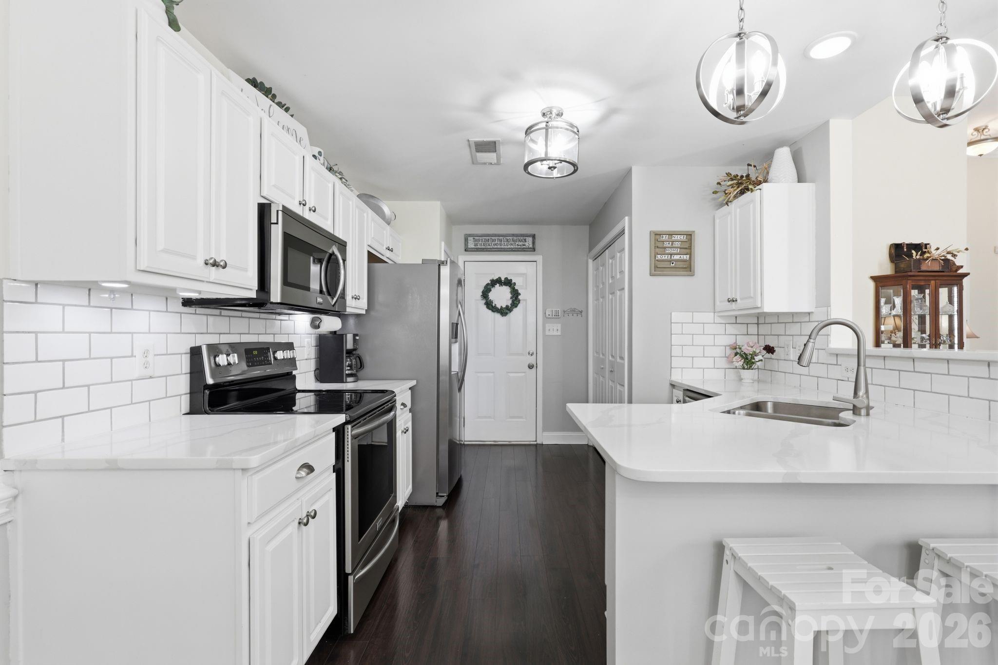 1005 Coral Bell Court