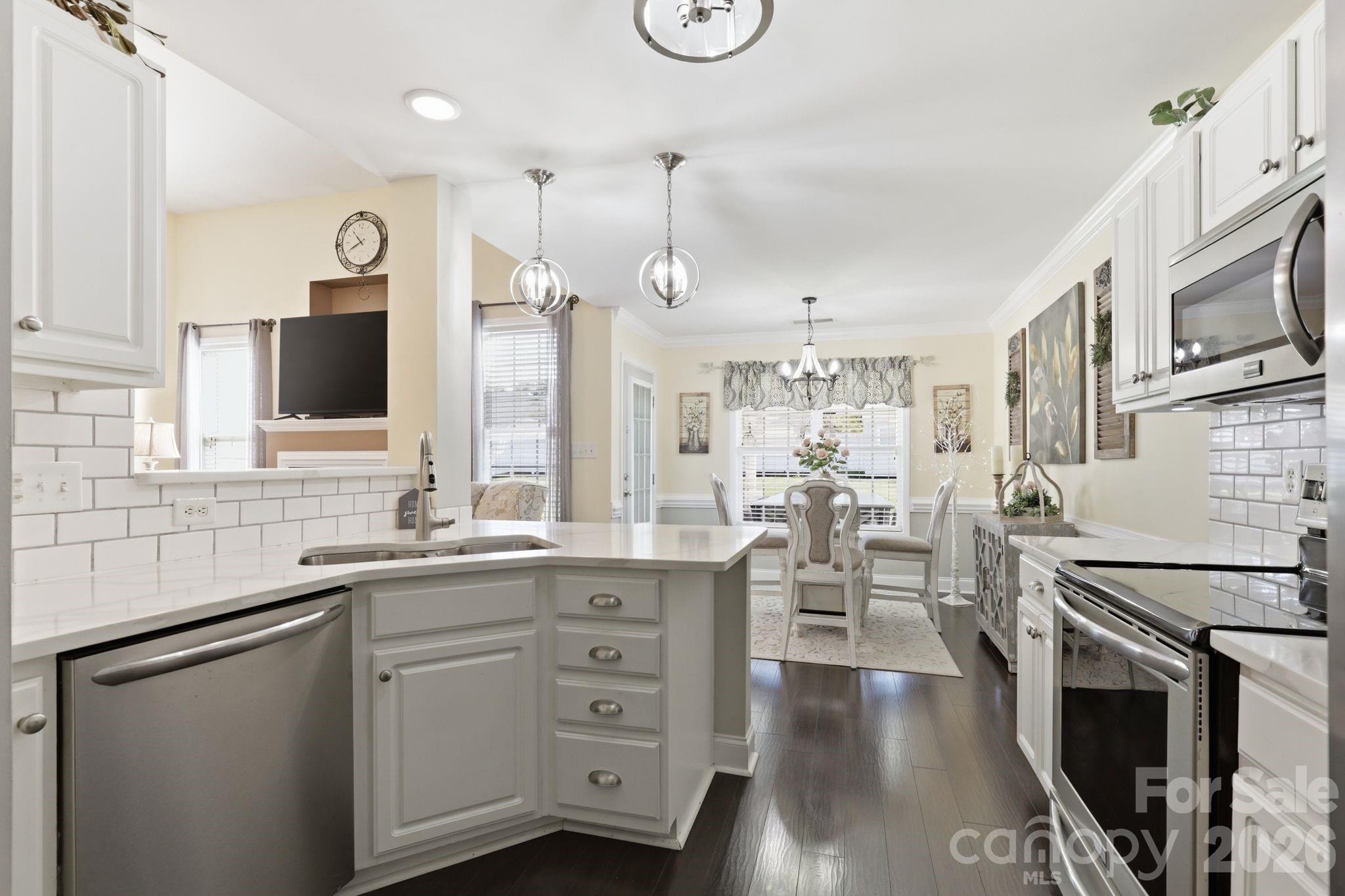 1005 Coral Bell Court