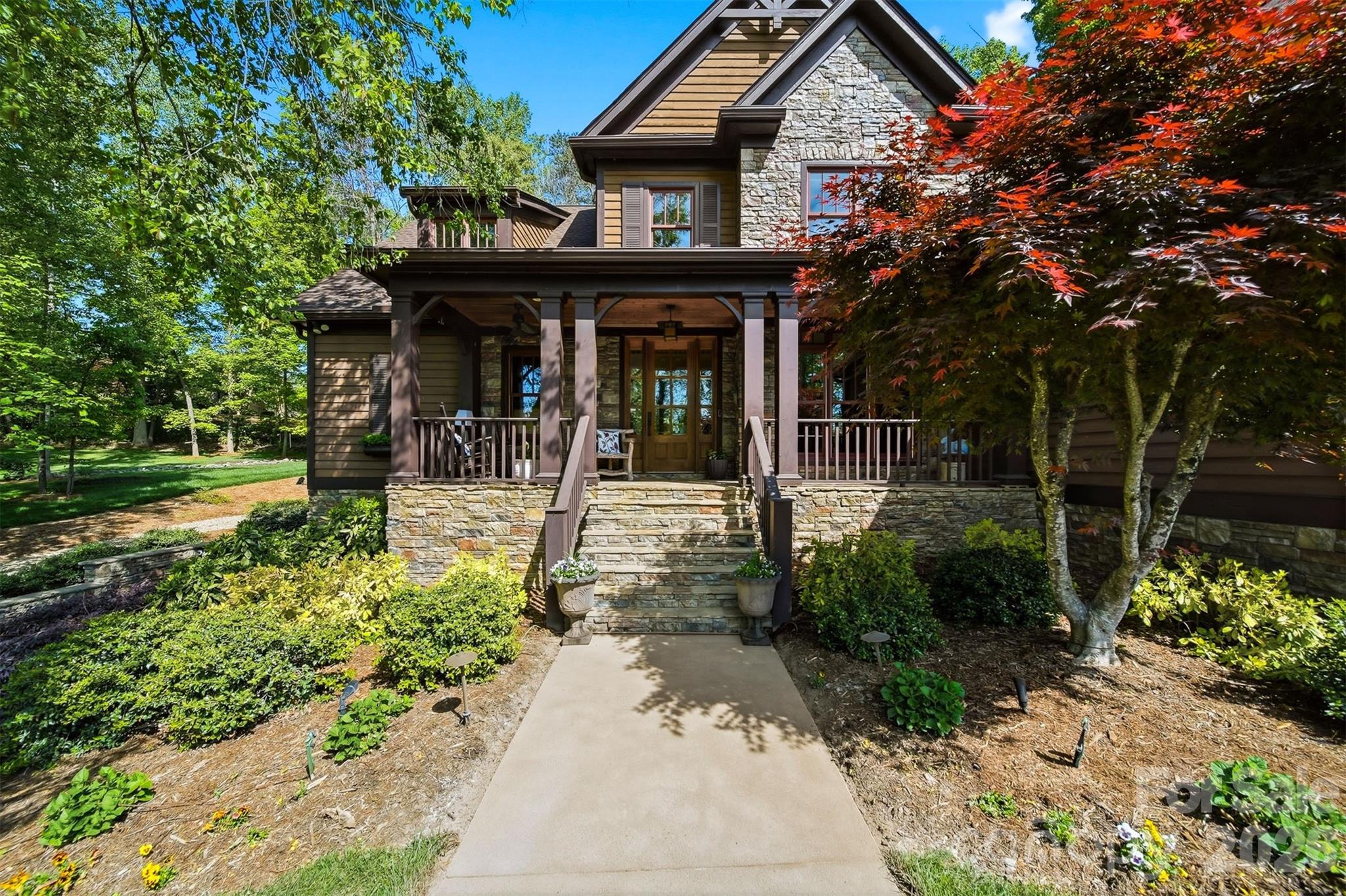 2748 Trent Drive NE
