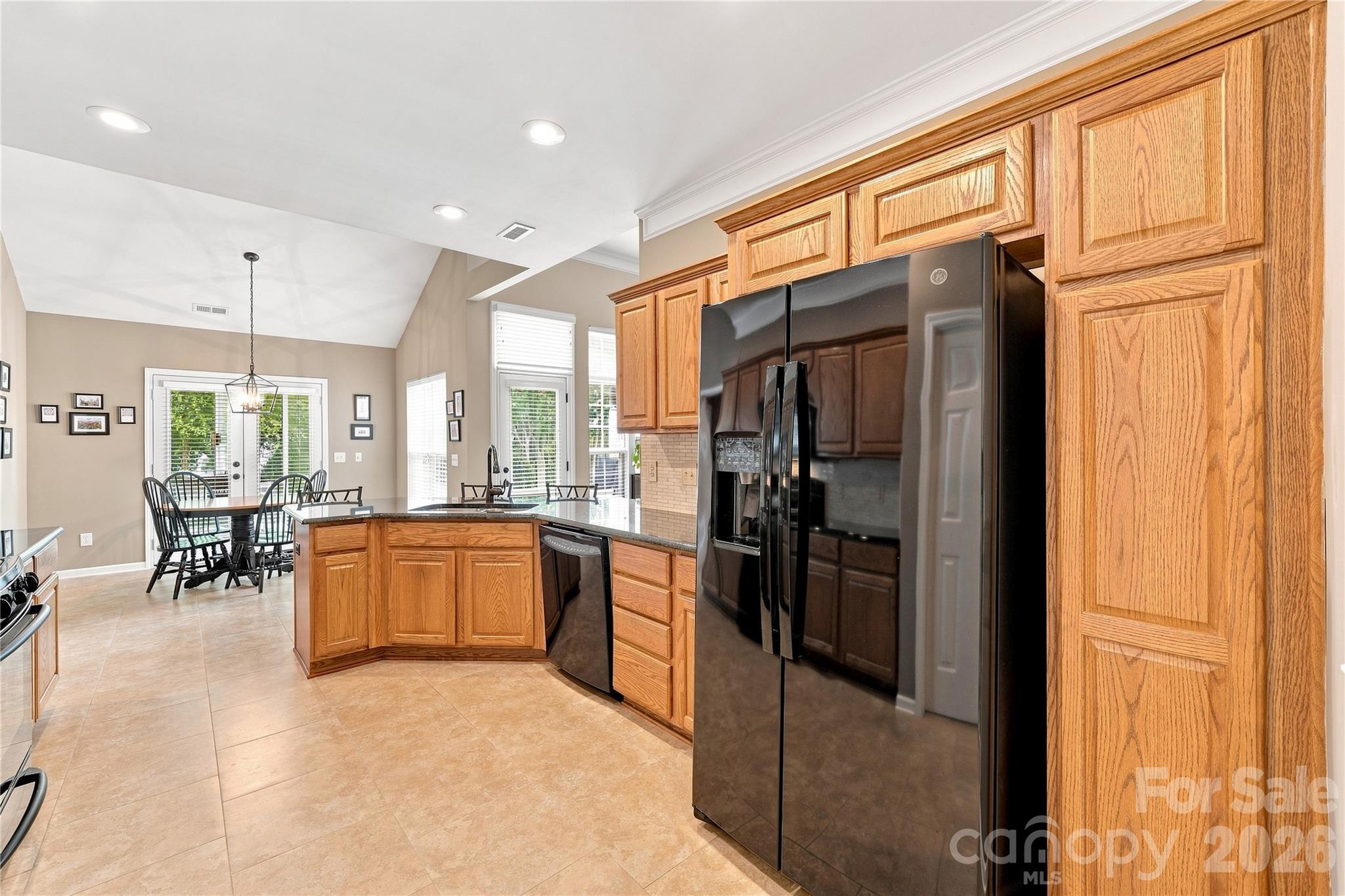 508 Montgrove Place NW