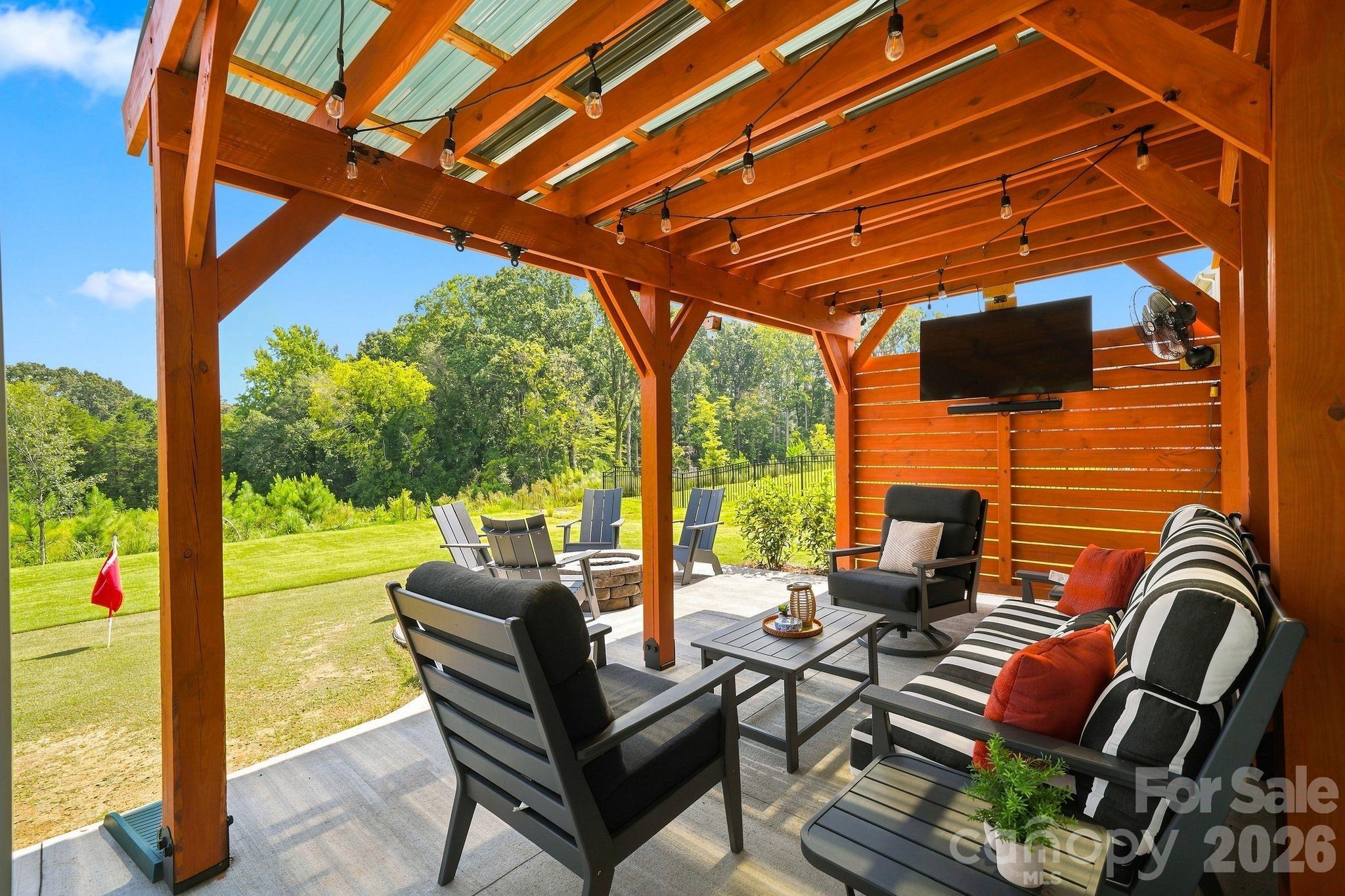 1533 Cedar Tree Drive