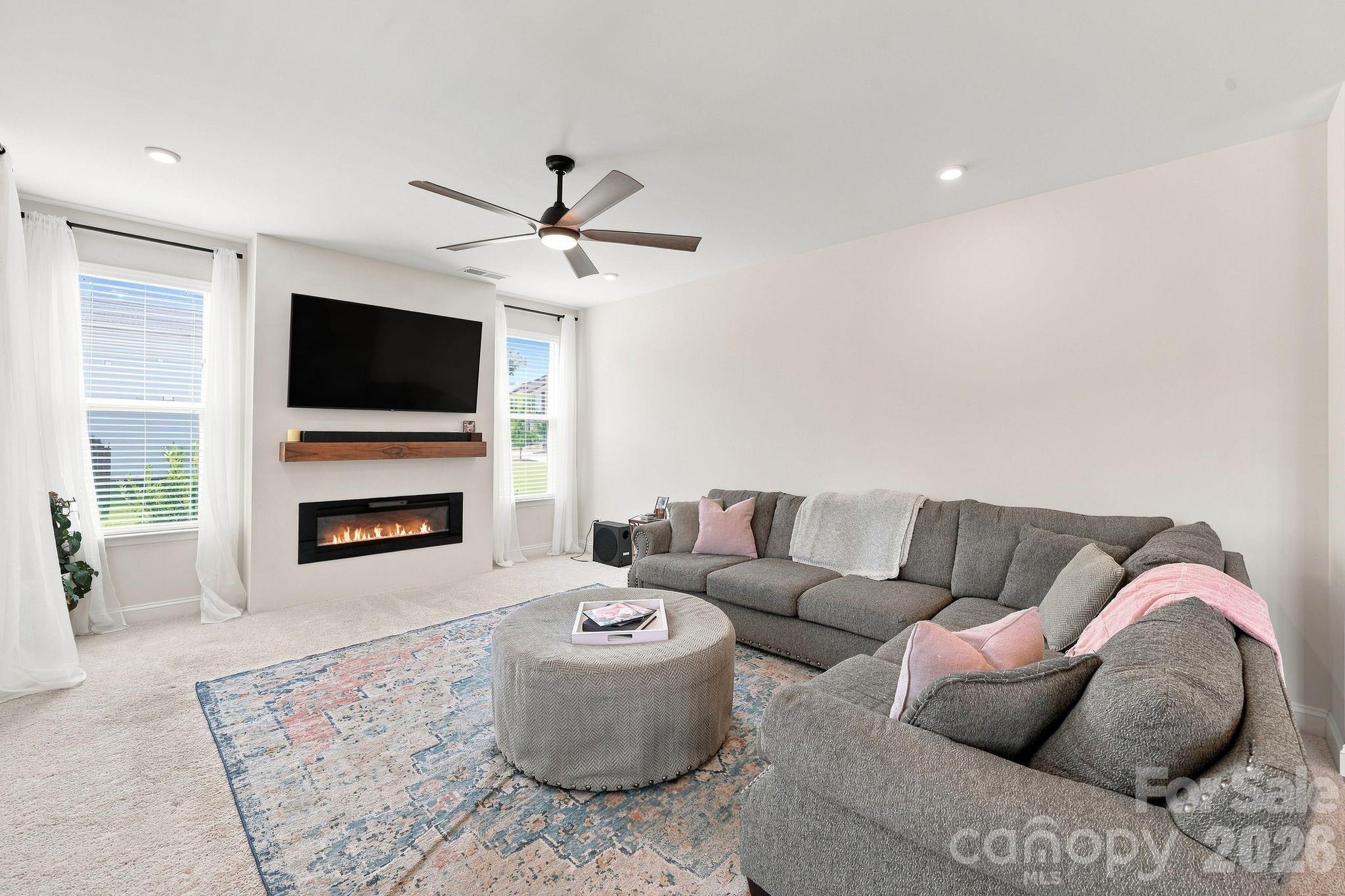 1533 Cedar Tree Drive