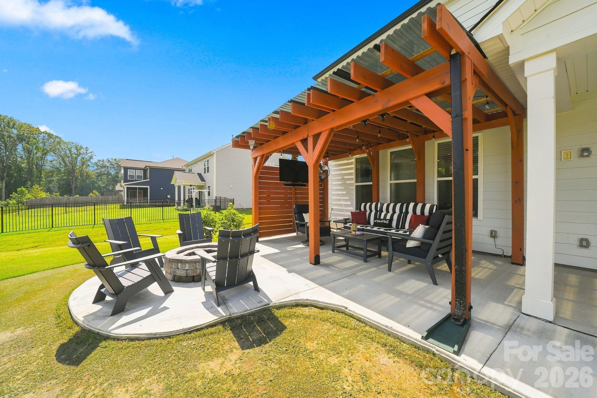 1533 Cedar Tree Drive