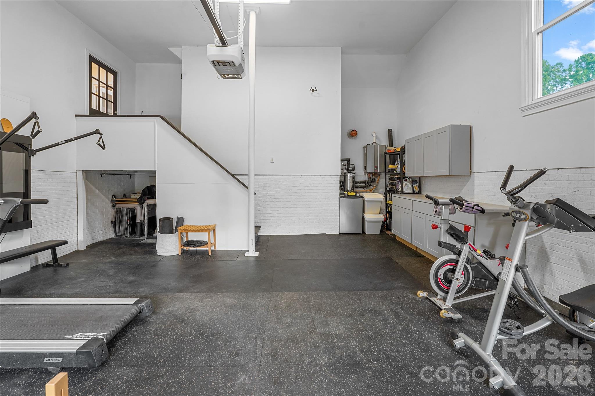 2201 Whilden Court