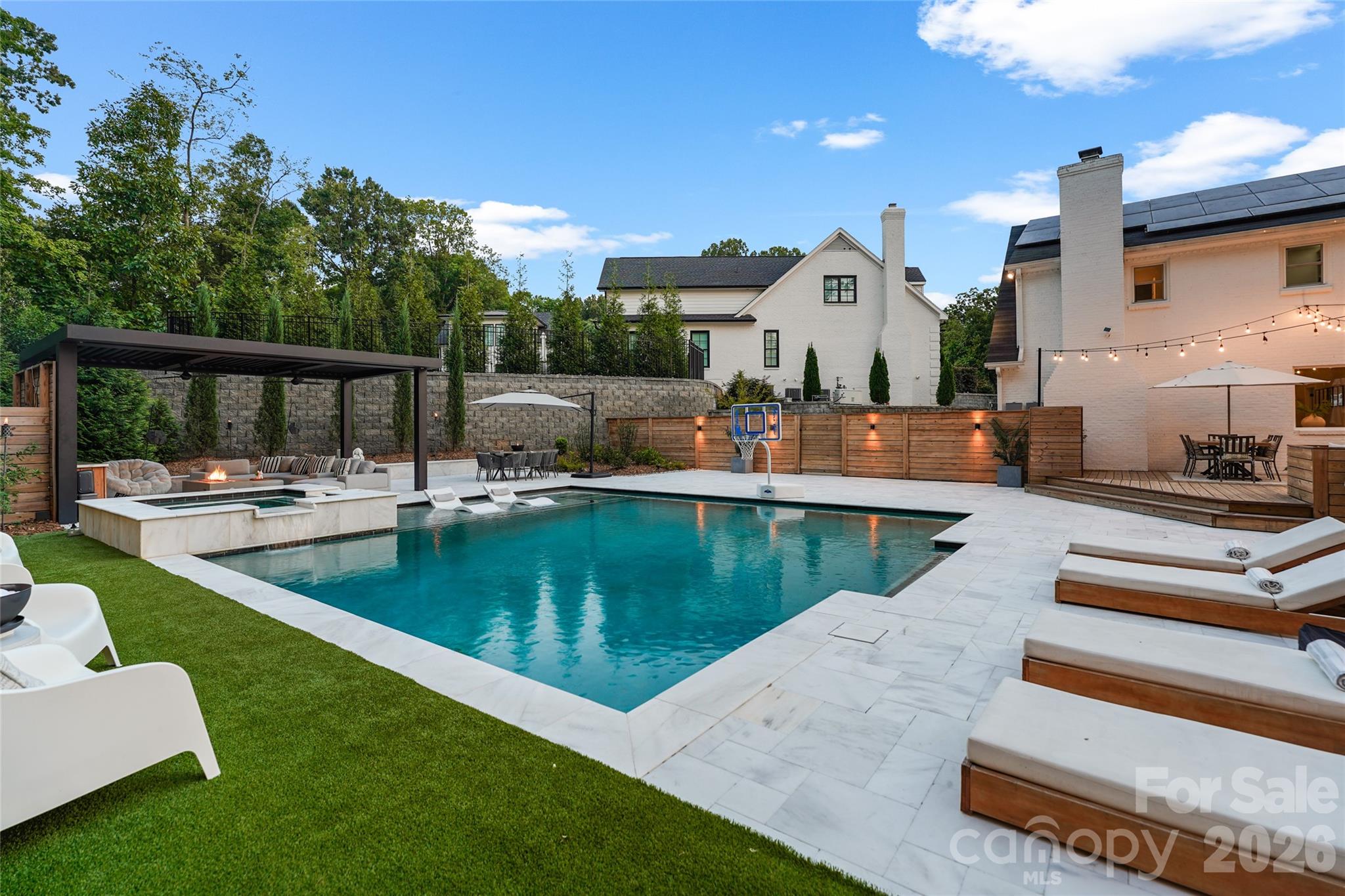 2201 Whilden Court