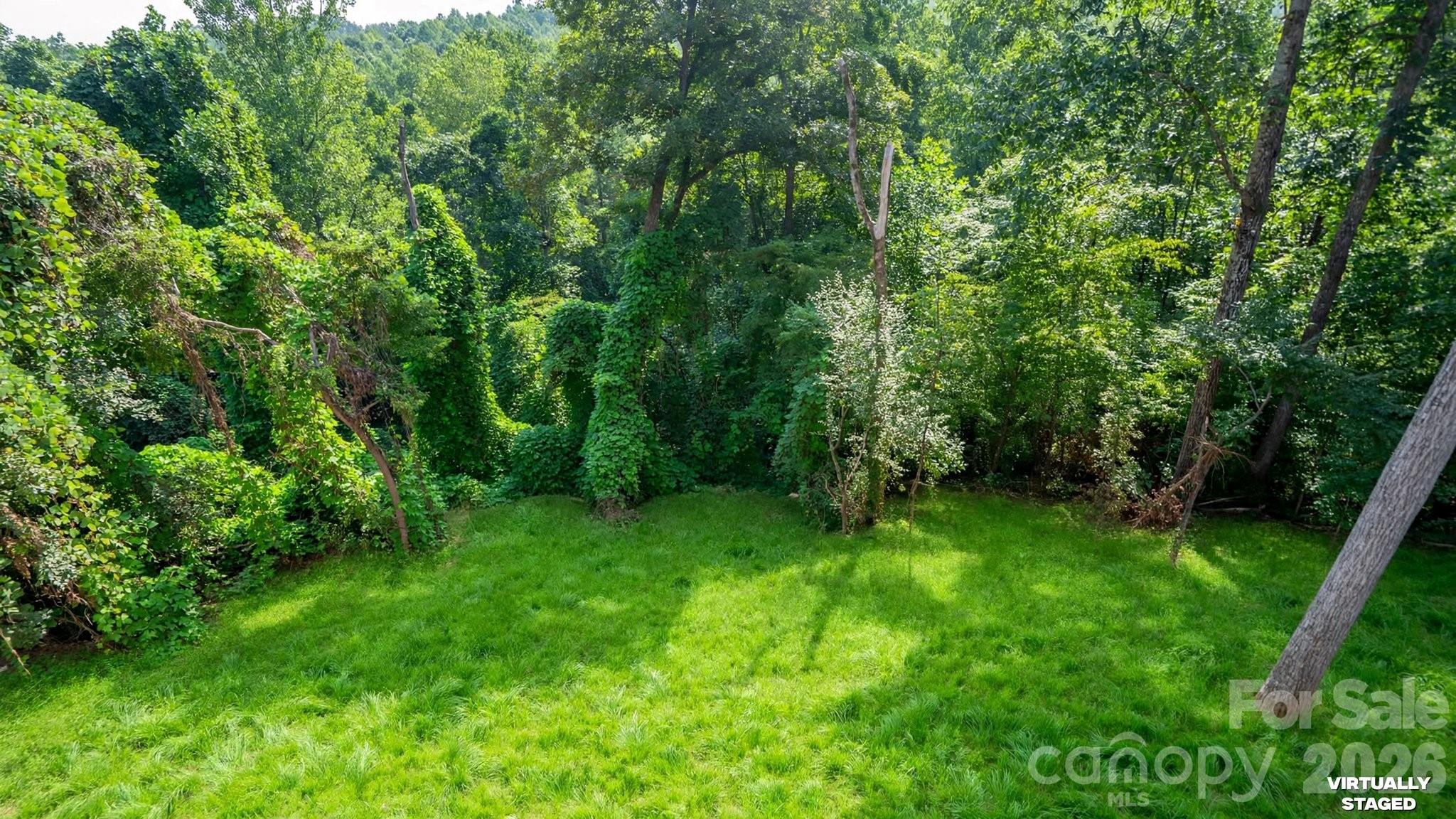 3800 Erskine Woods Drive