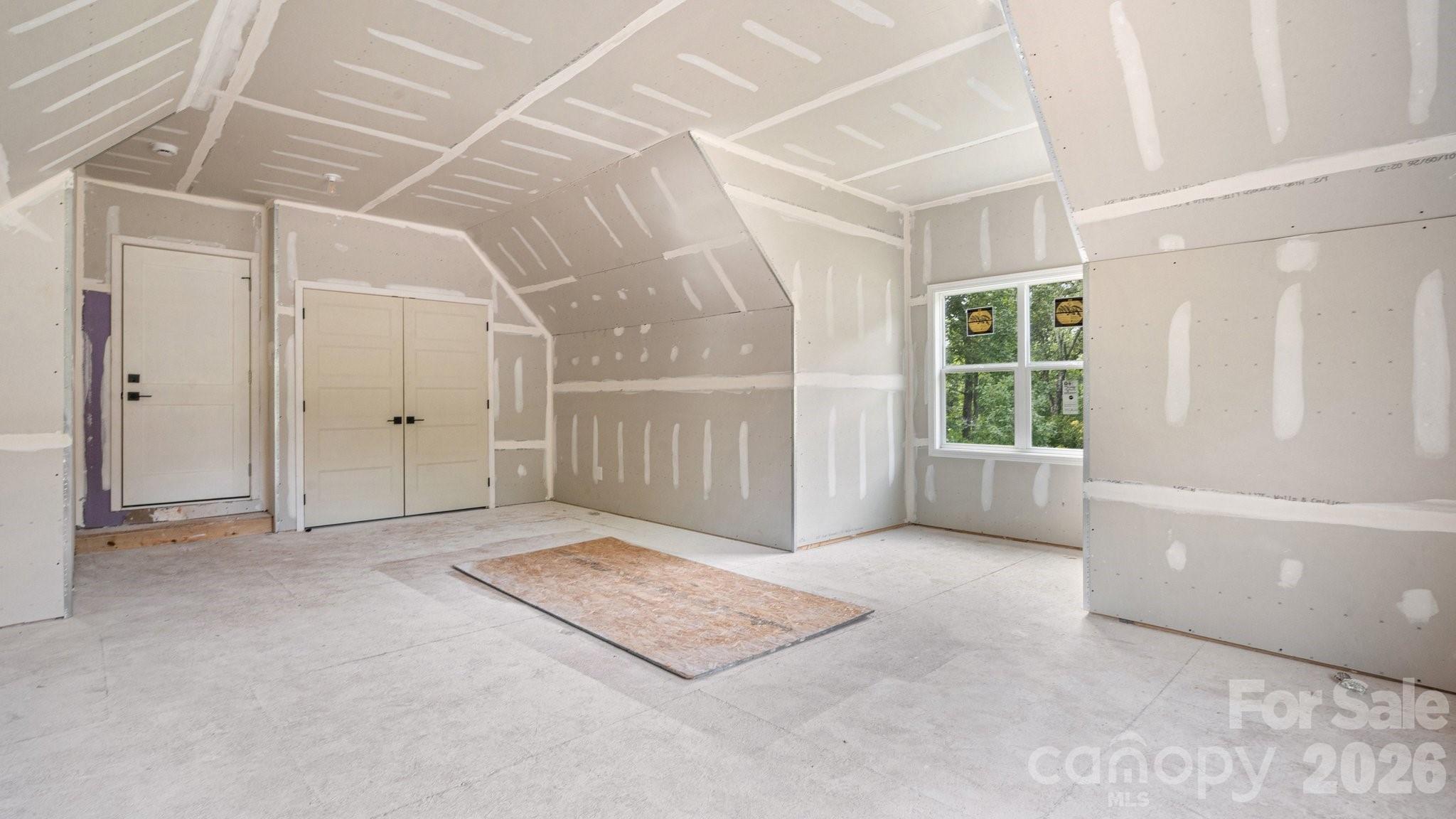 3800 Erskine Woods Drive