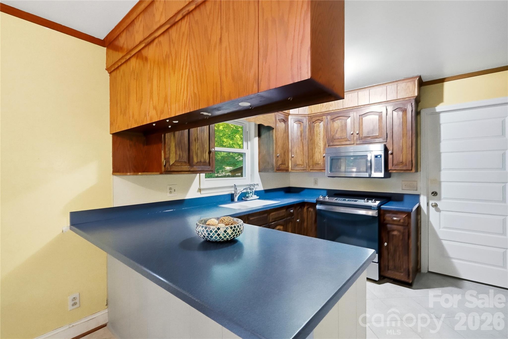 4819 Carousel Drive