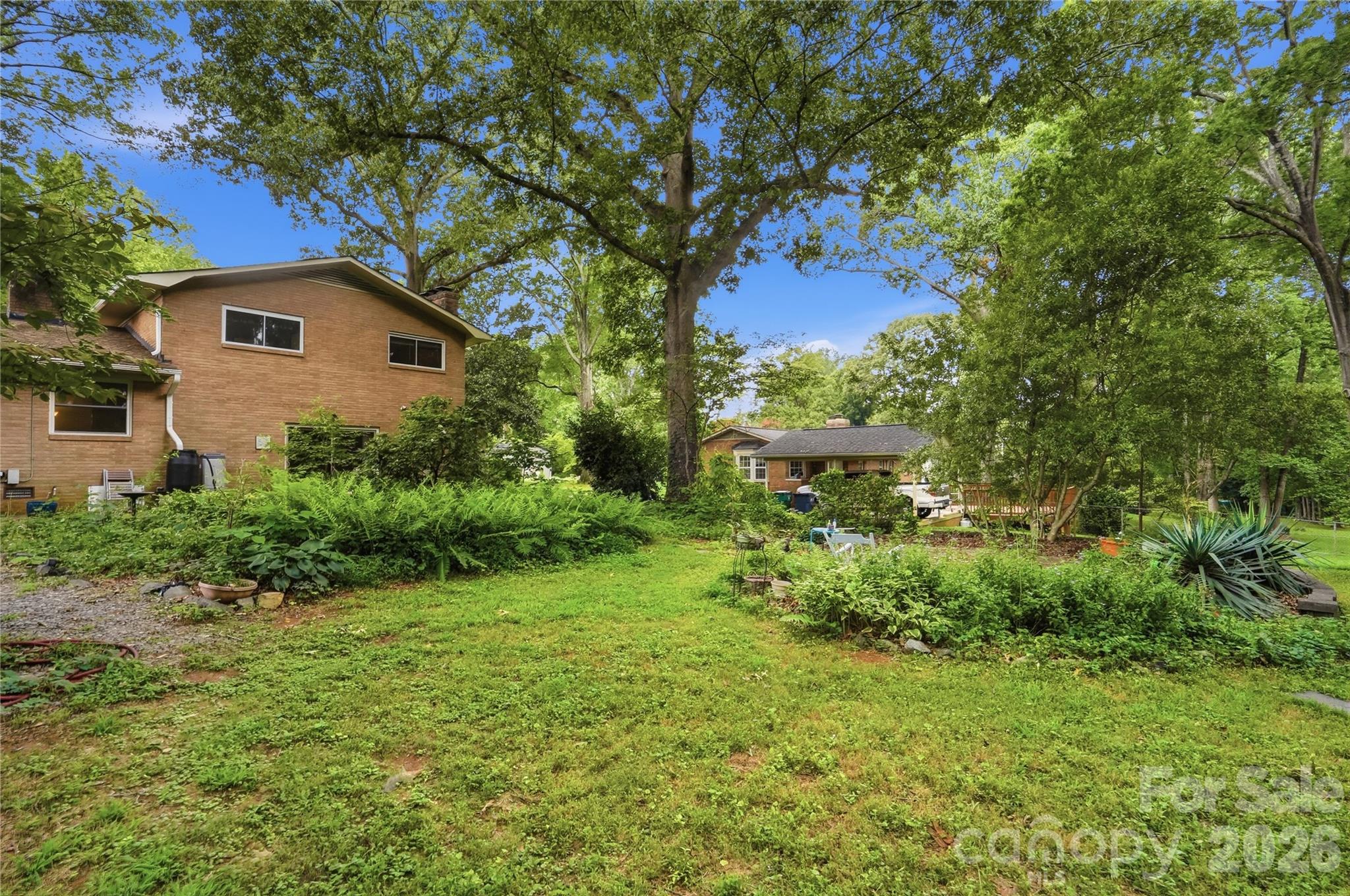 4819 Carousel Drive