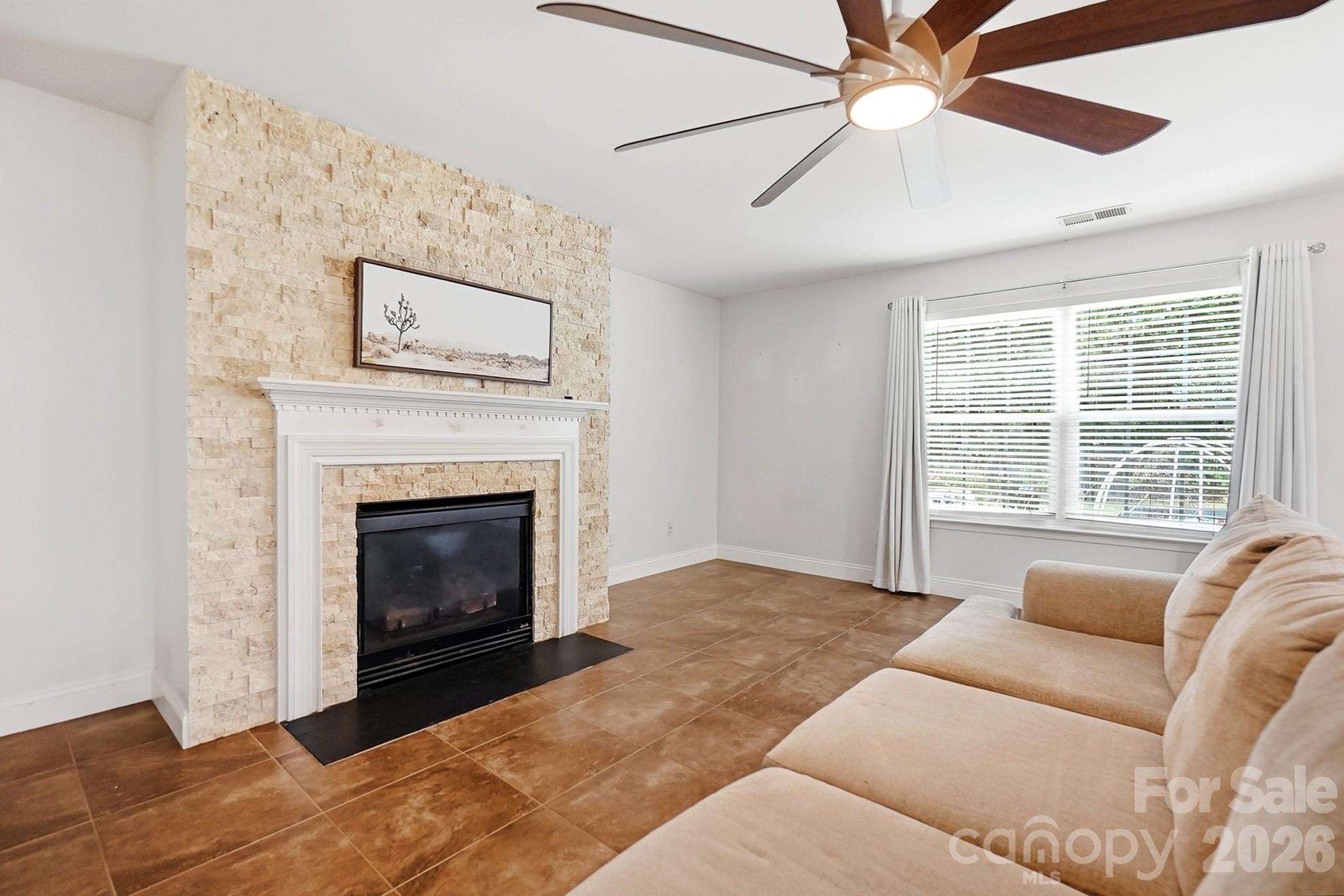 6324 Carpentaria Court