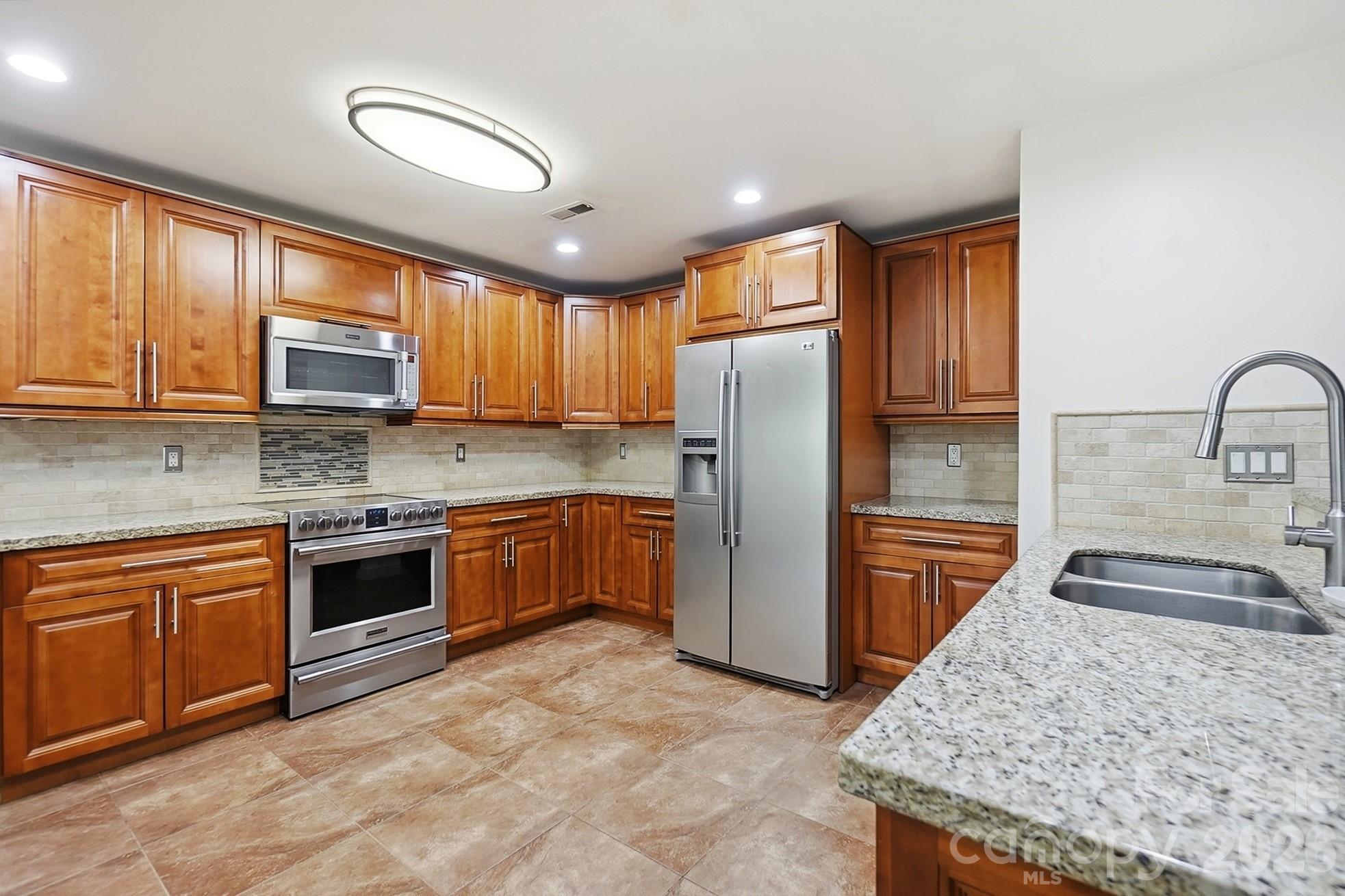 6324 Carpentaria Court