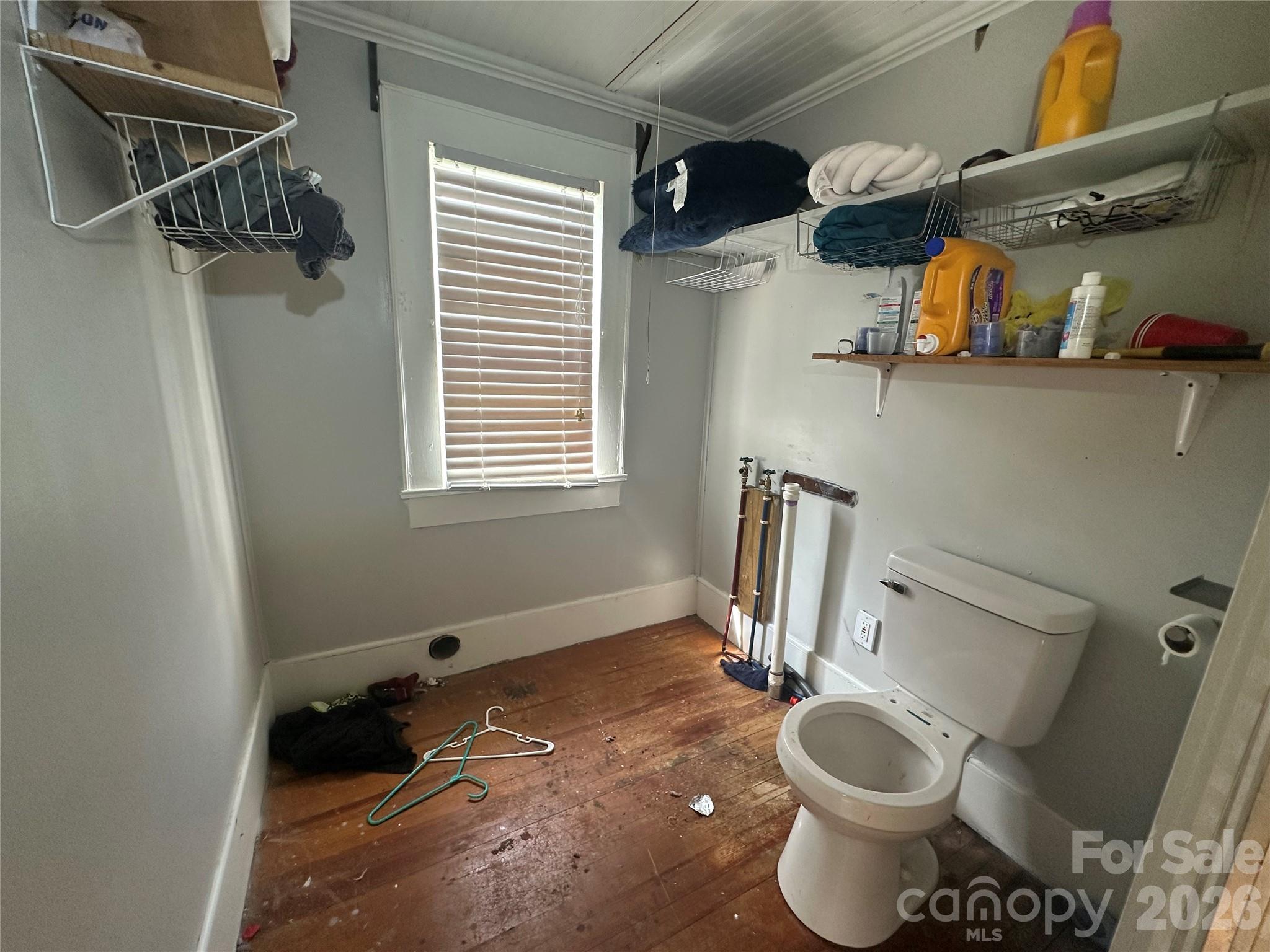 609 Front Street Unit: 5