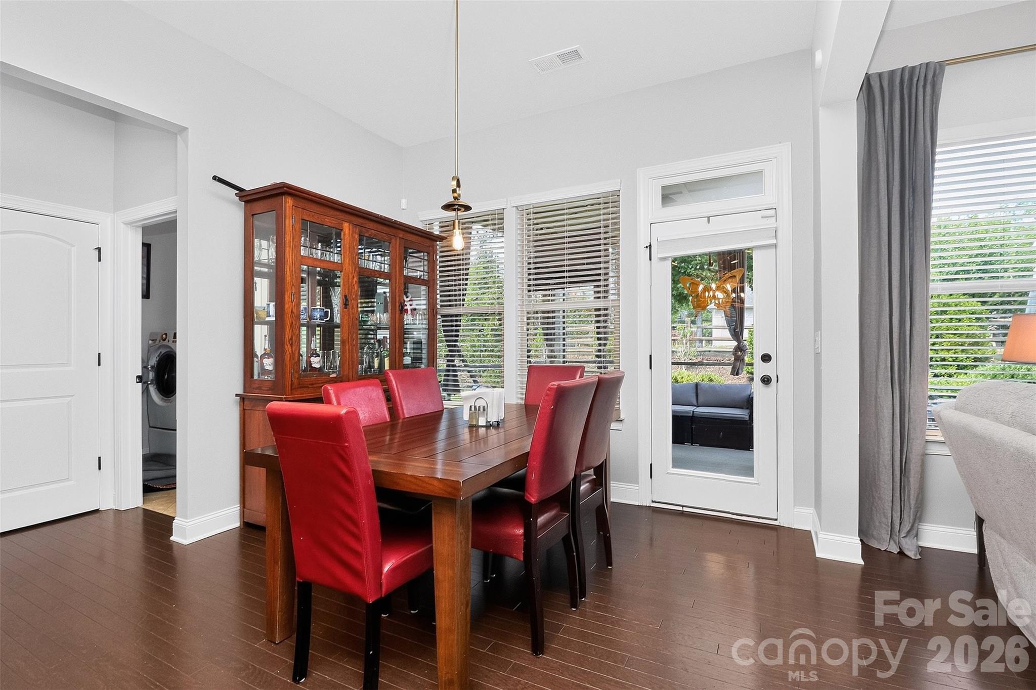5112 Forest Knoll Court