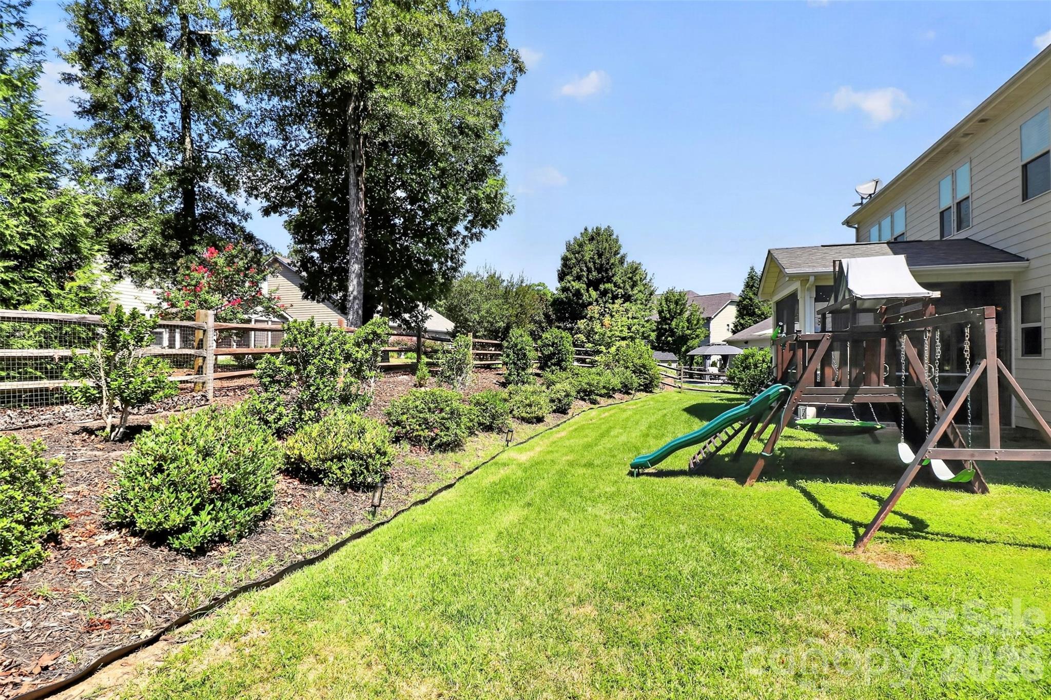 5112 Forest Knoll Court