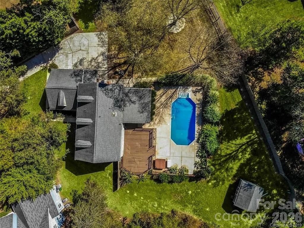 3709 Stoneglen Path