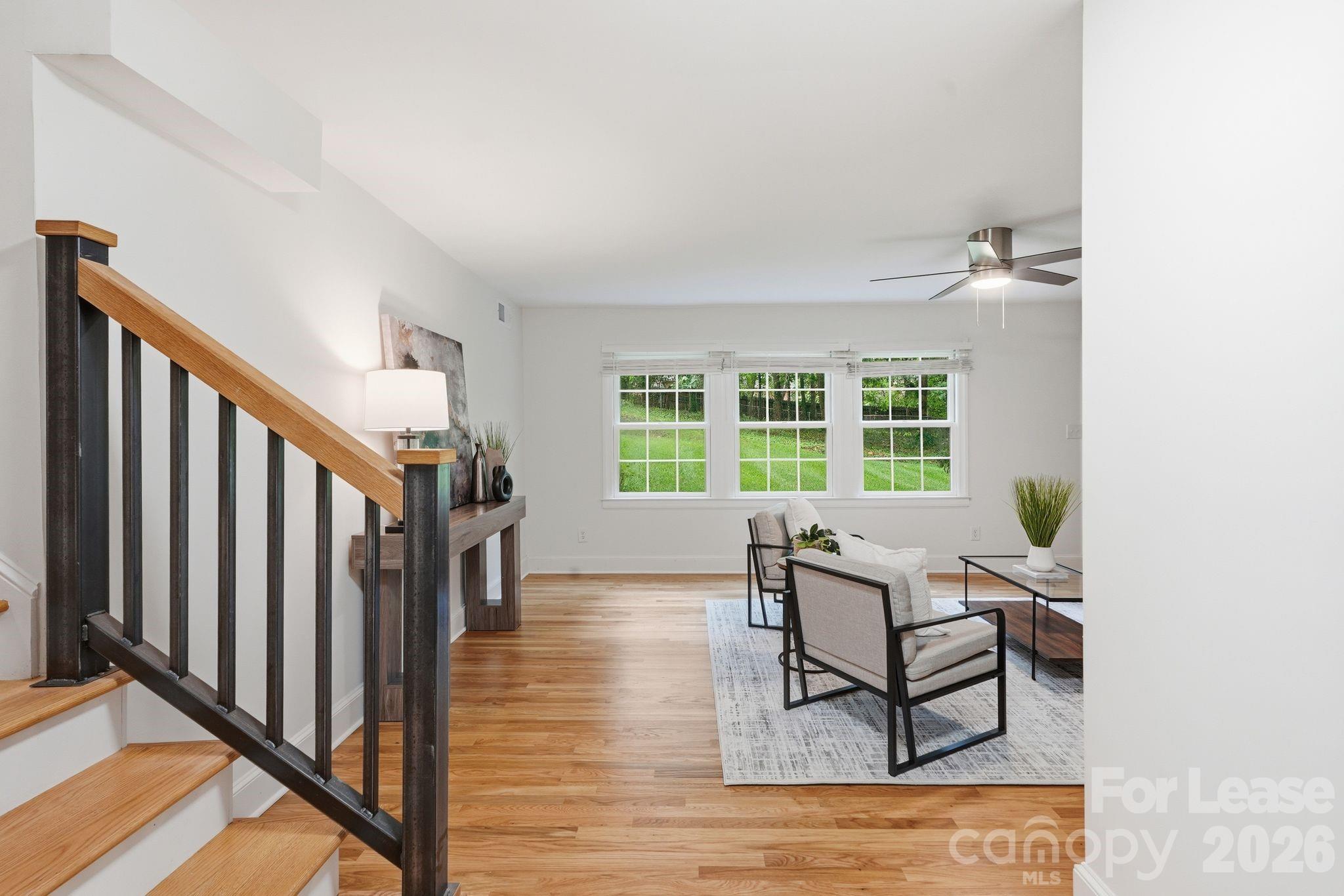 926 Shady Bluff Drive