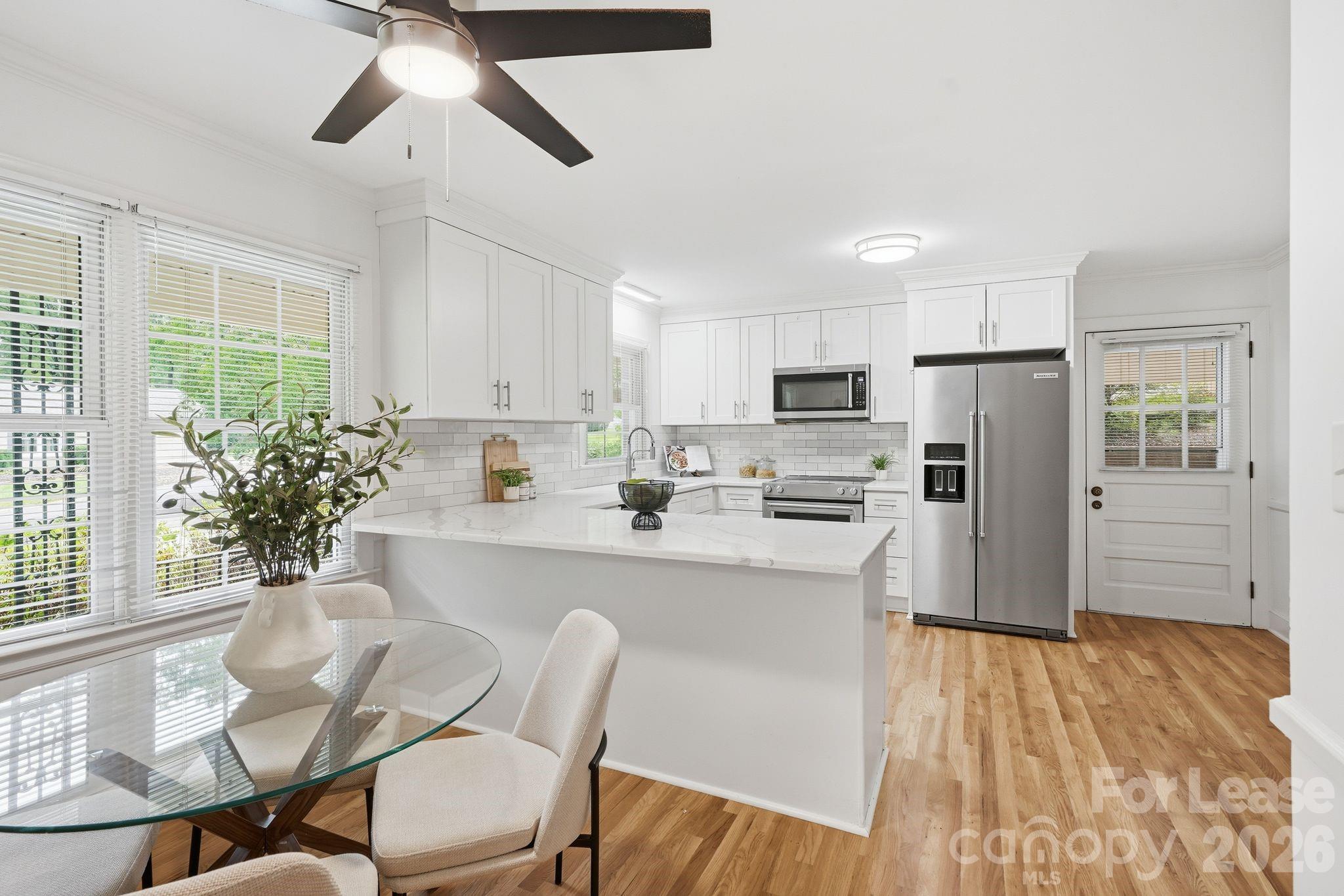 926 Shady Bluff Drive