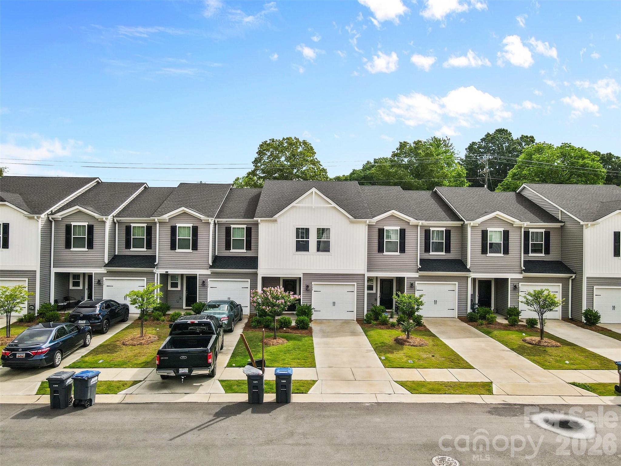 524 Tayberry Lane