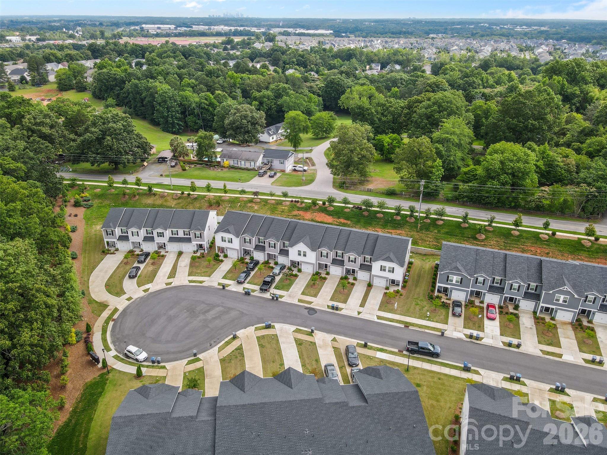 524 Tayberry Lane