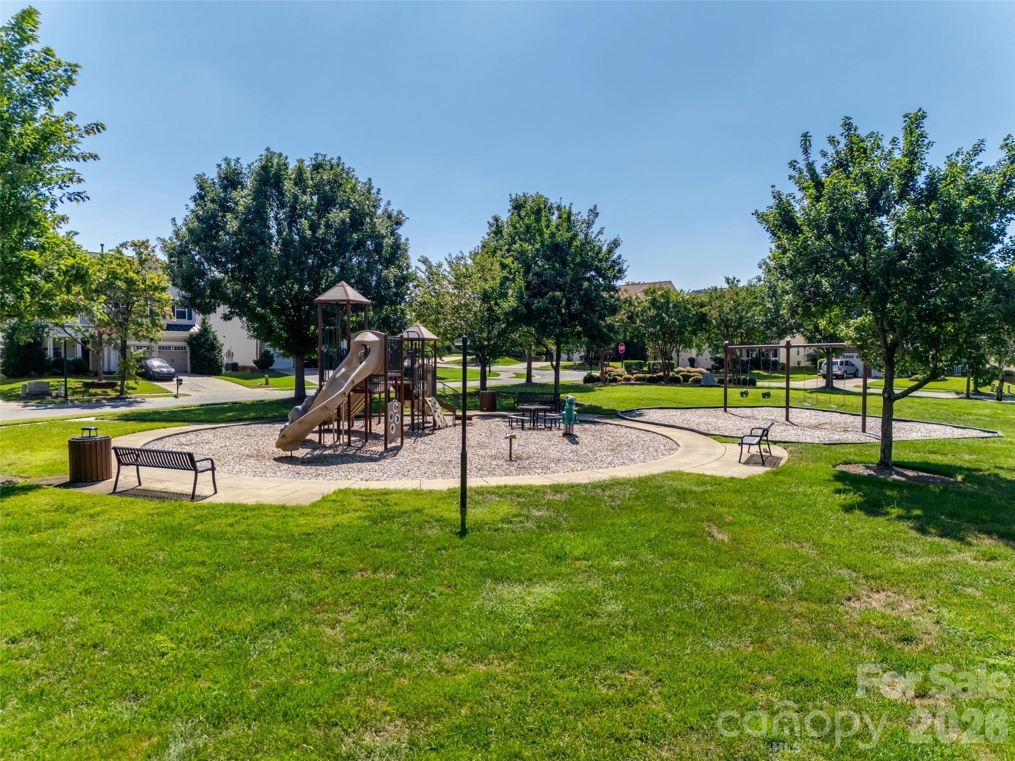 305 Laurel Bay Street NW