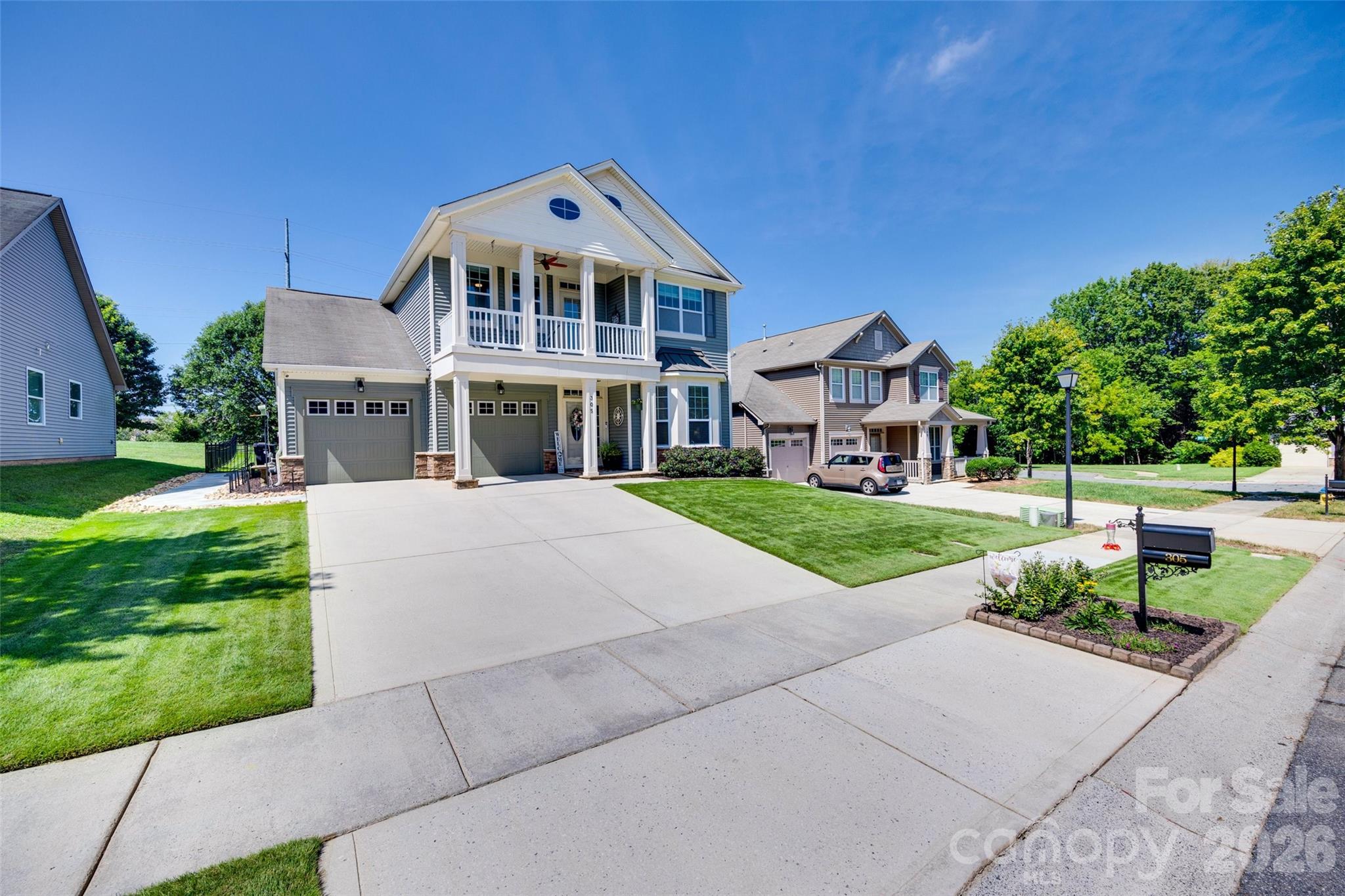 305 Laurel Bay Street NW