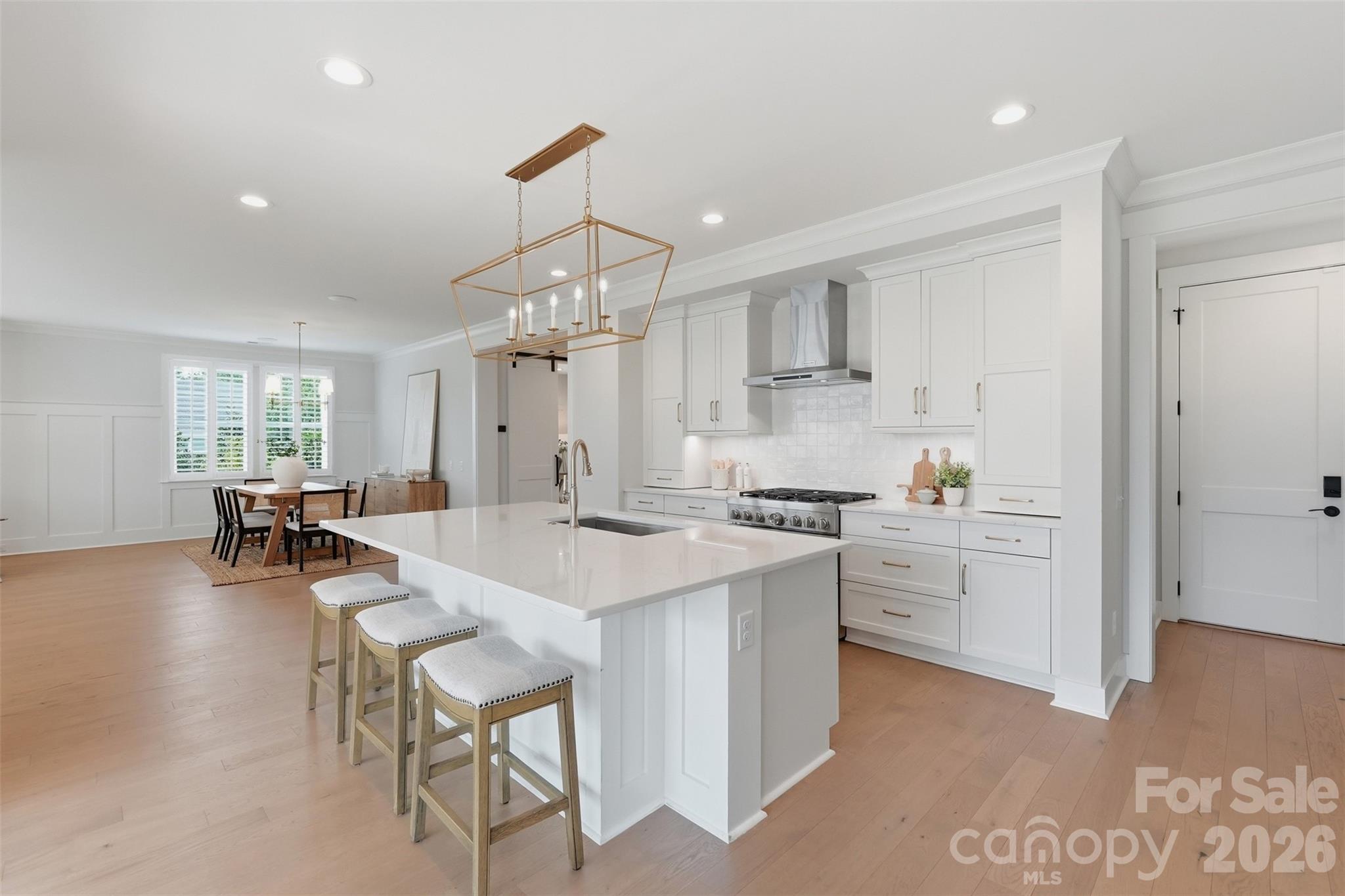 6083 Holden Court