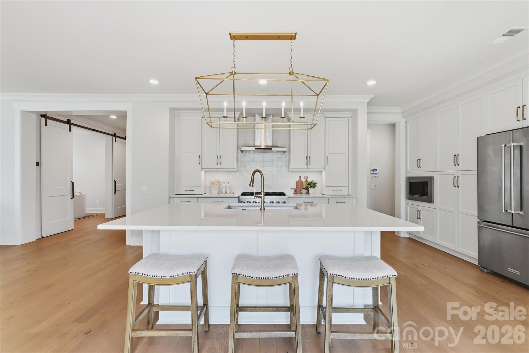 6083 Holden Court