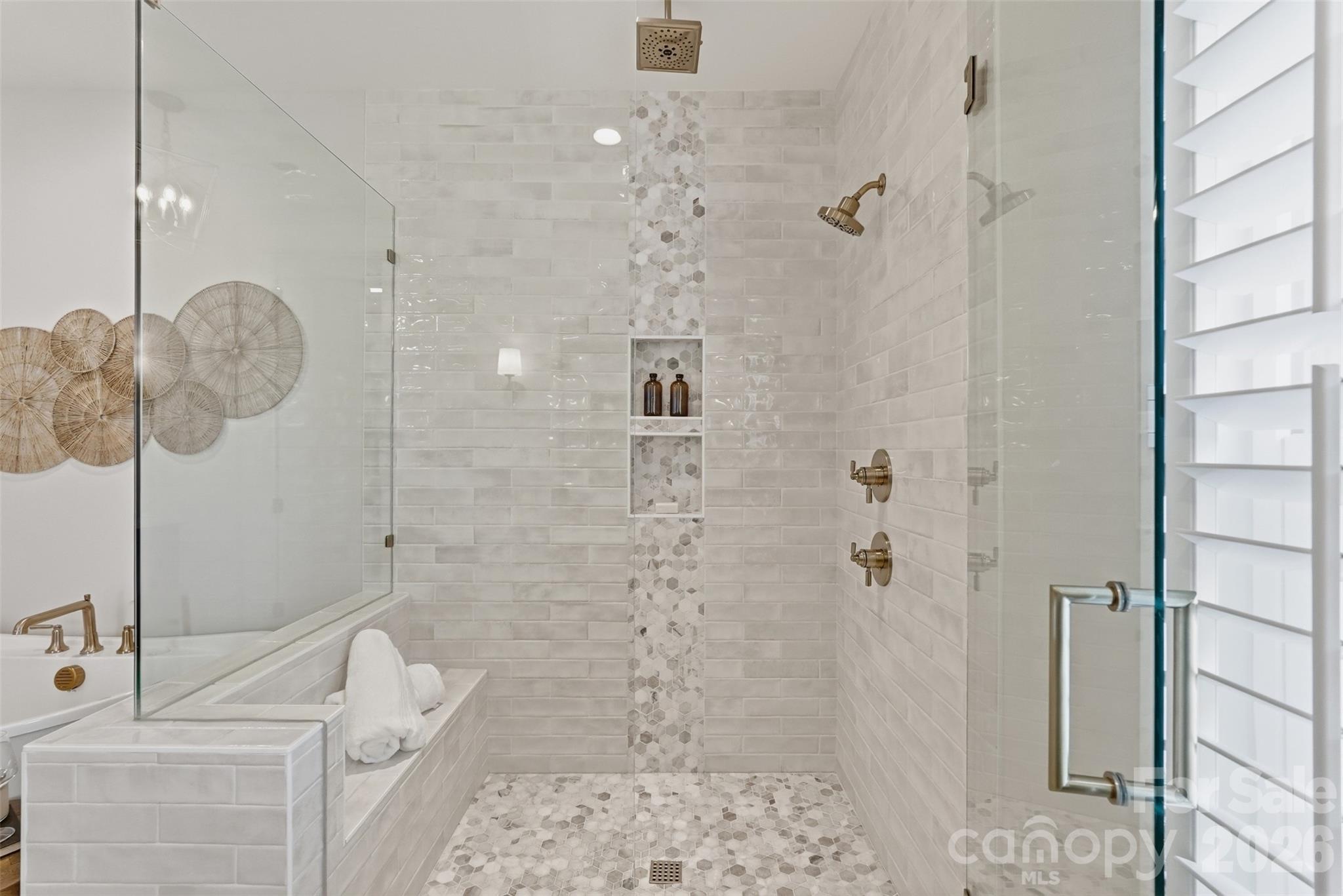 6083 Holden Court