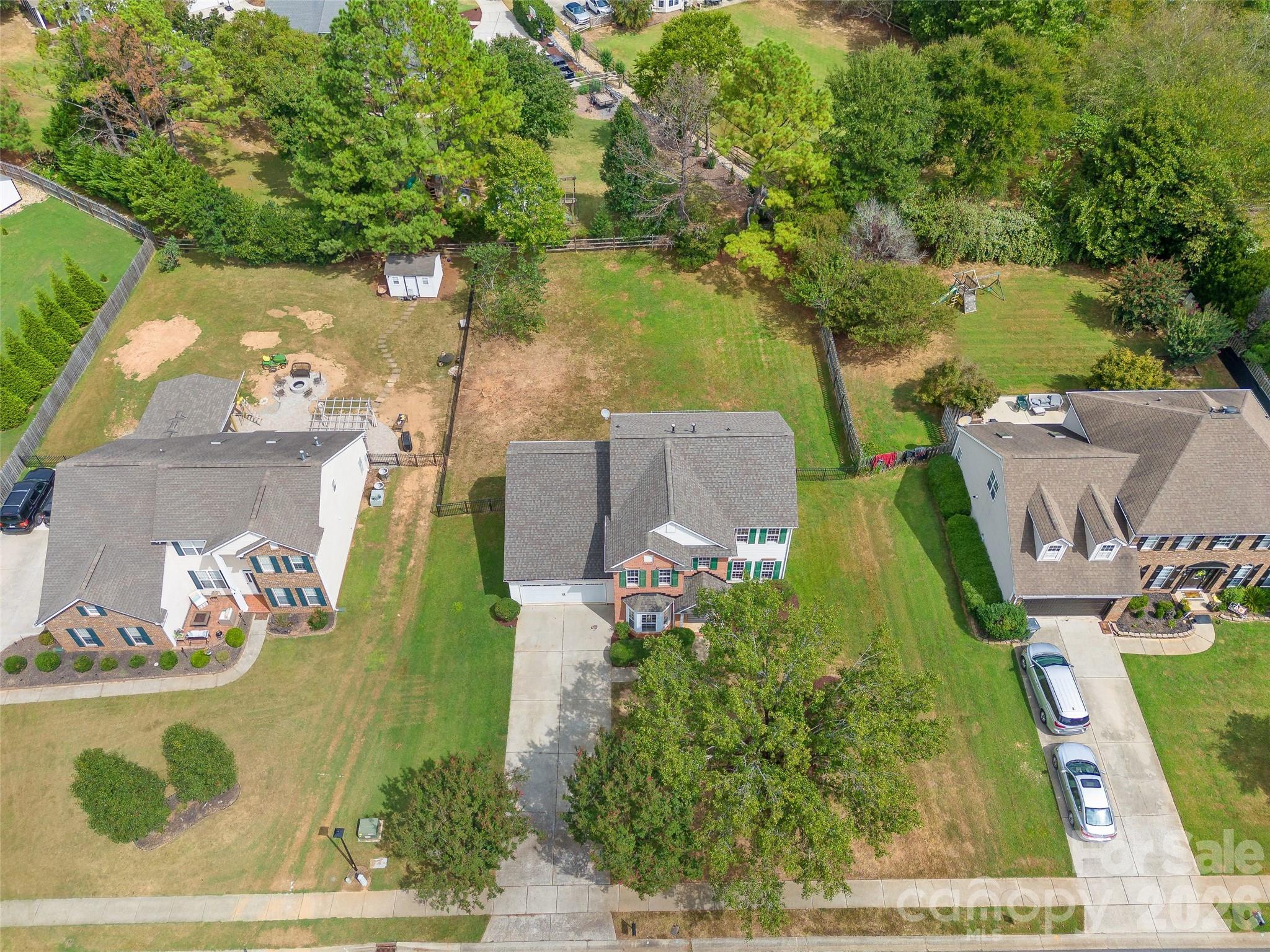 6106 Greengate Lane