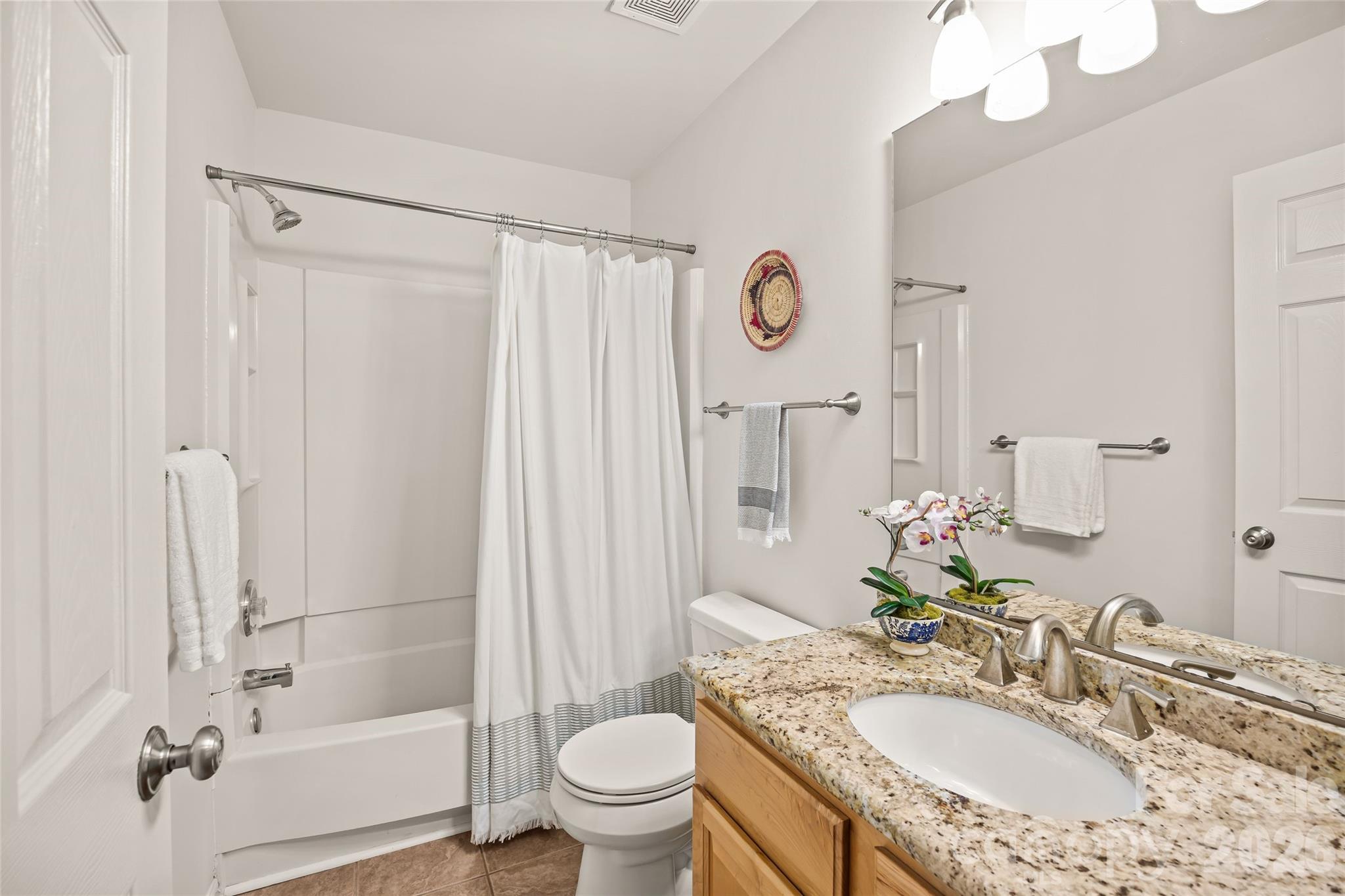 6106 Greengate Lane