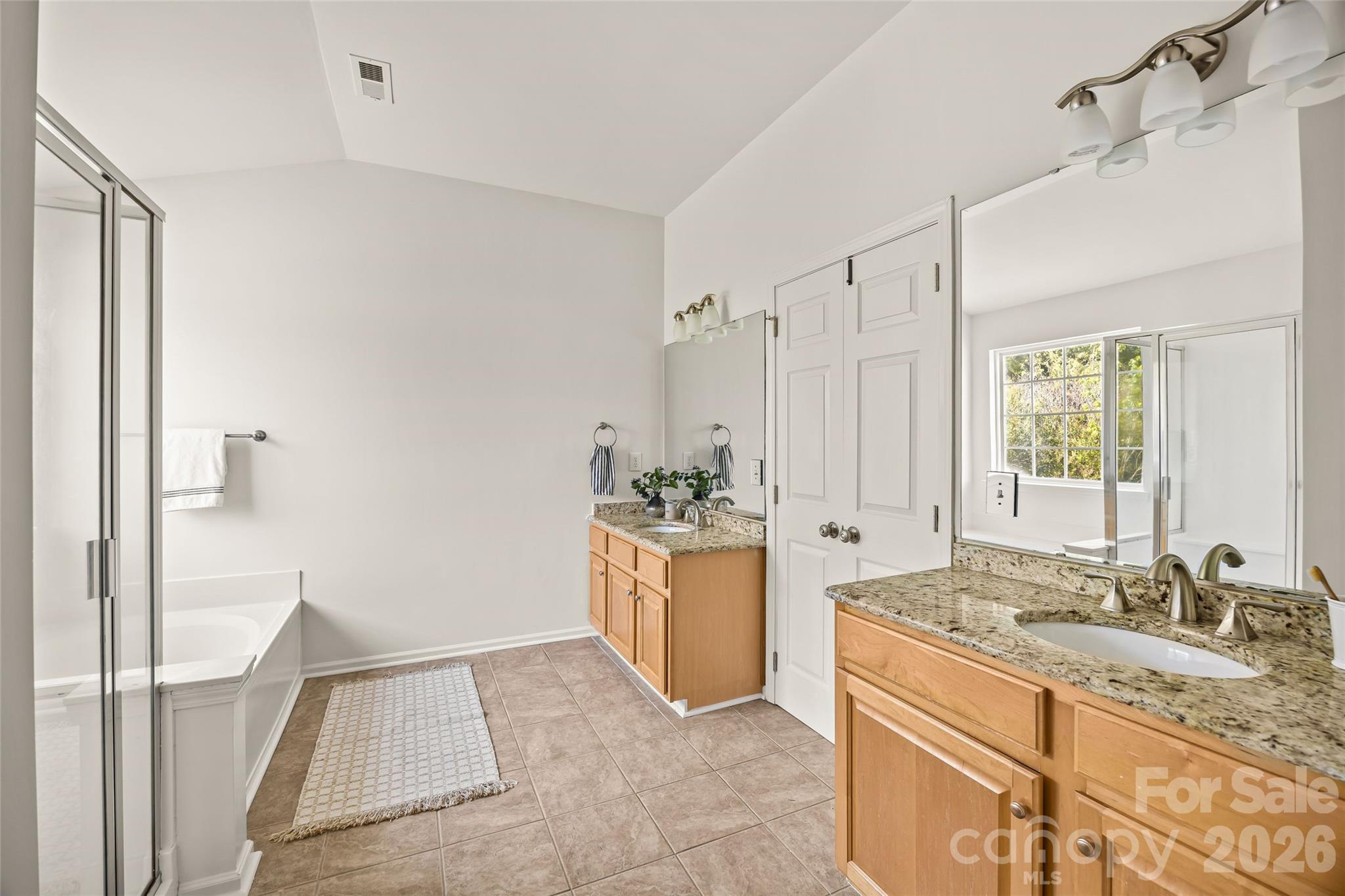 6106 Greengate Lane