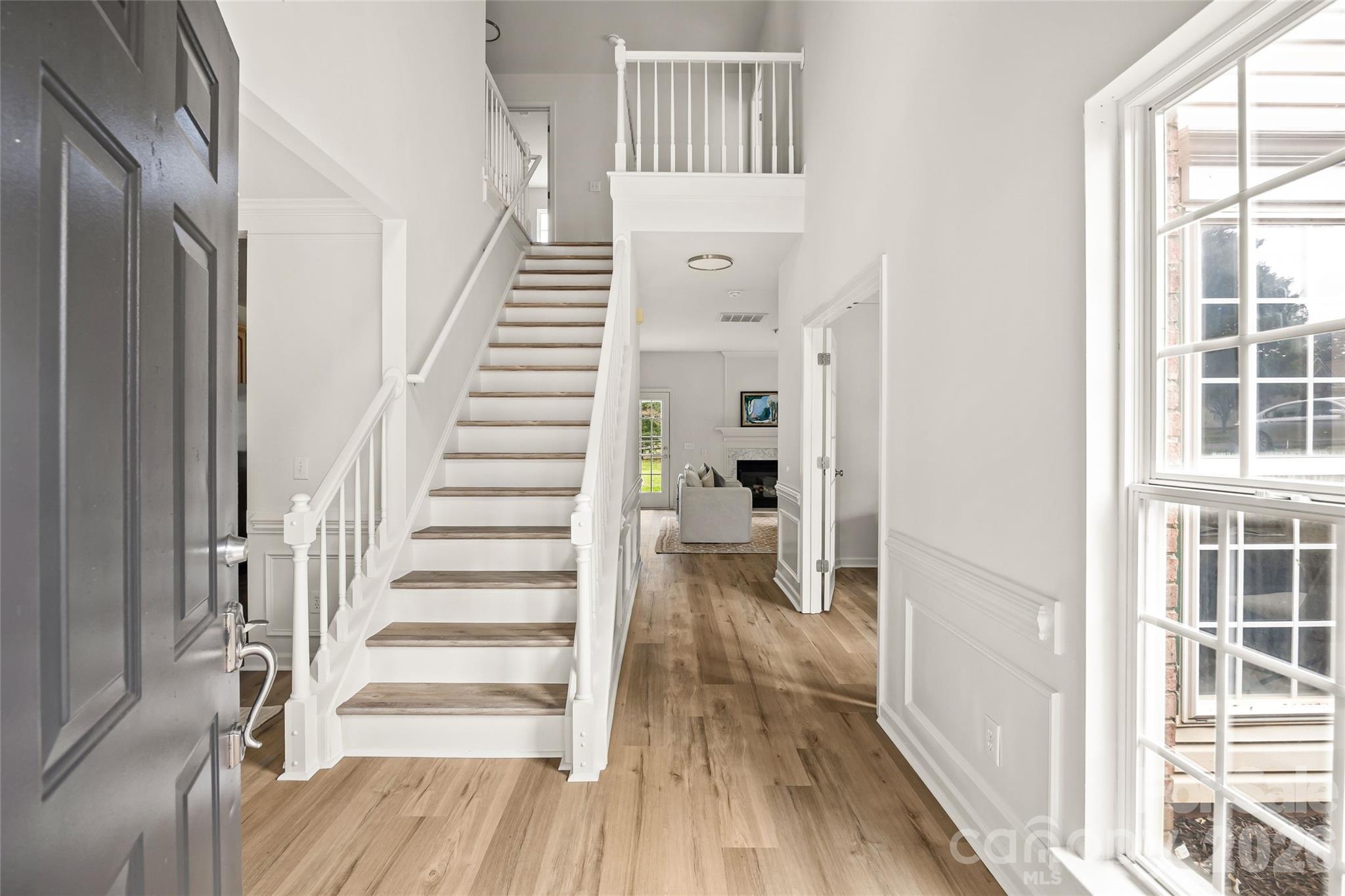 6106 Greengate Lane