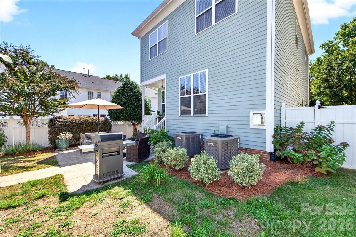 7014 Blakeney Greens Boulevard