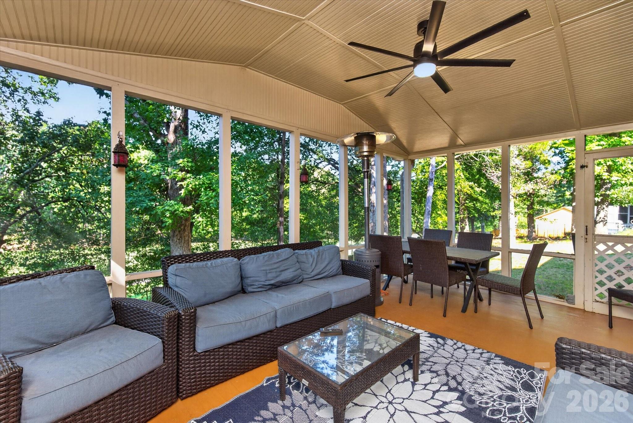 10009 Thomas Payne Circle