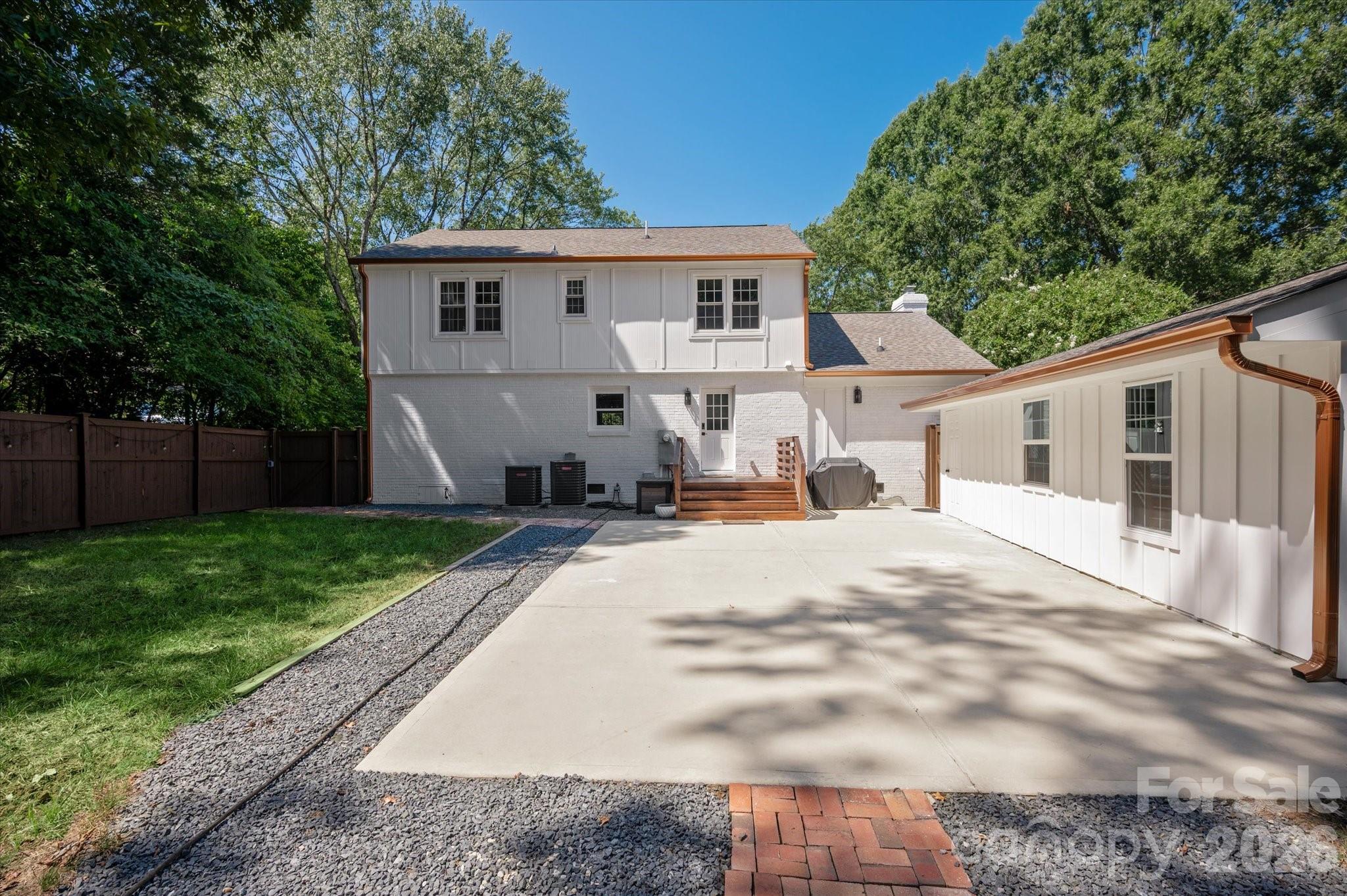 4415 Deepwood Drive