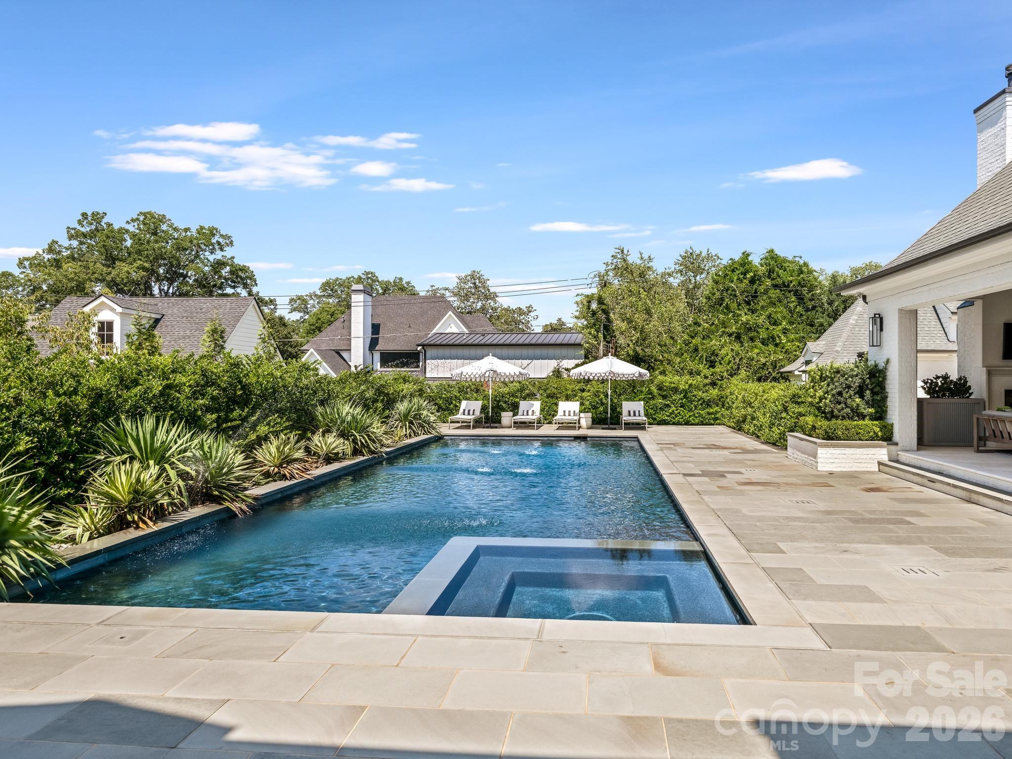 2422 Ferncliff Road