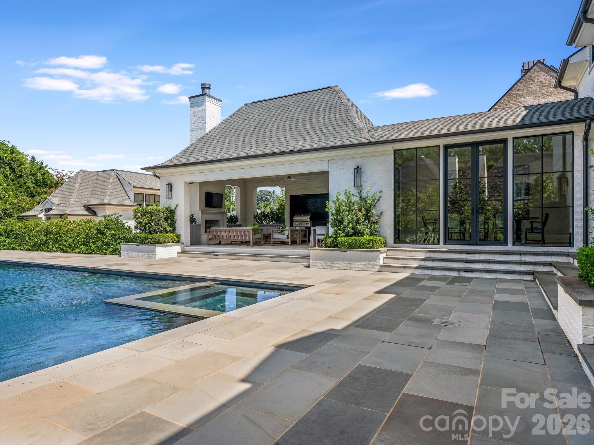 2422 Ferncliff Road