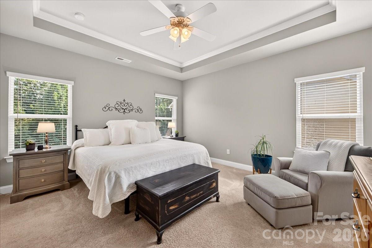 2518 Logan Caroline Lane