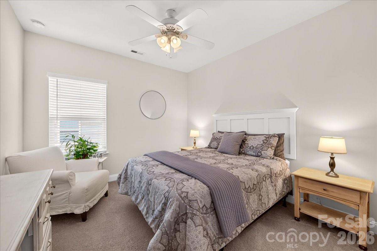 2518 Logan Caroline Lane