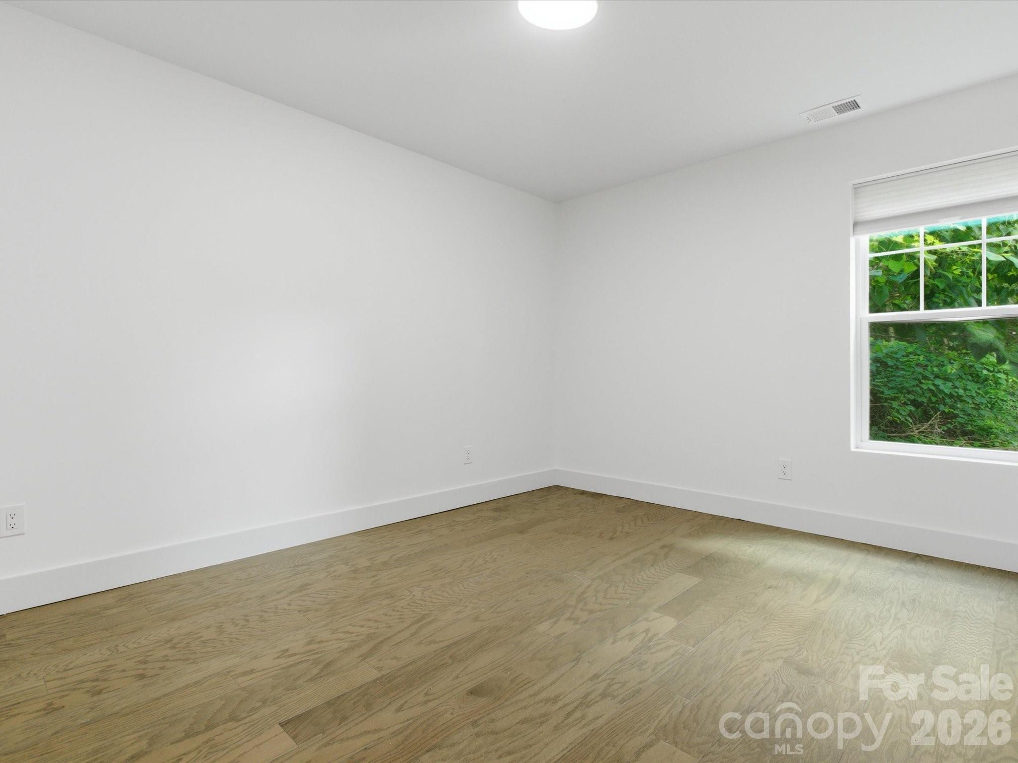 129 S Gardner Avenue
