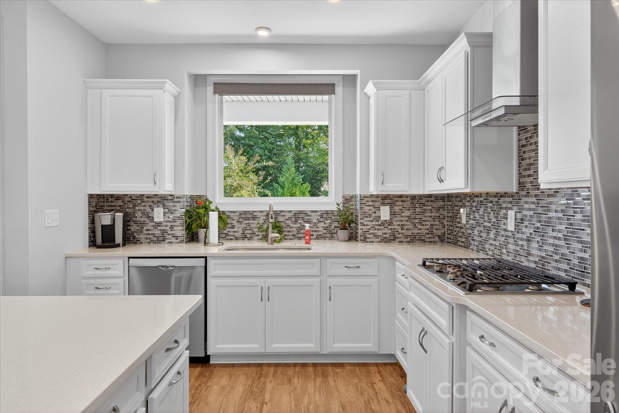 5816 Cheerful Lane